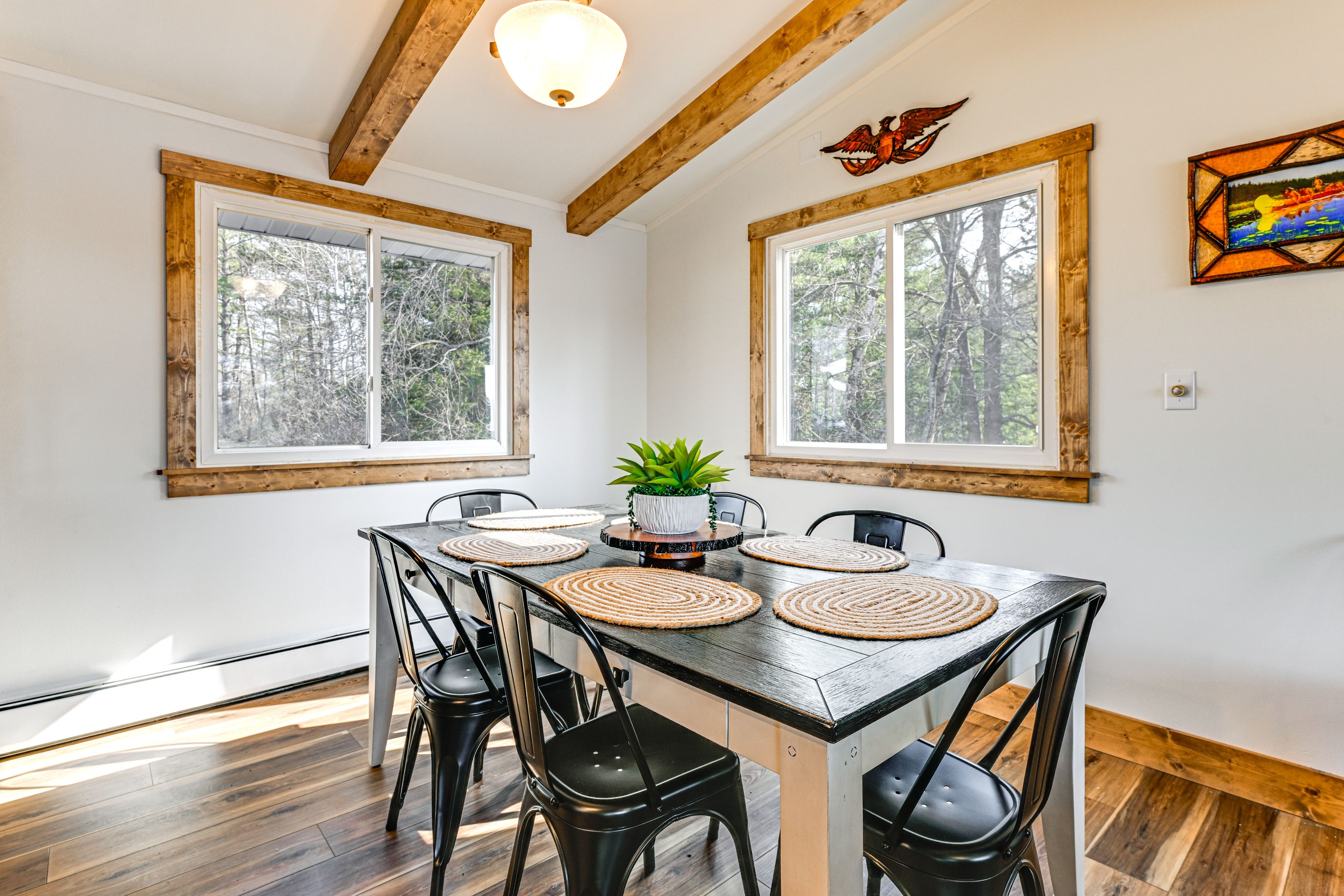 Dining Area | Main Level