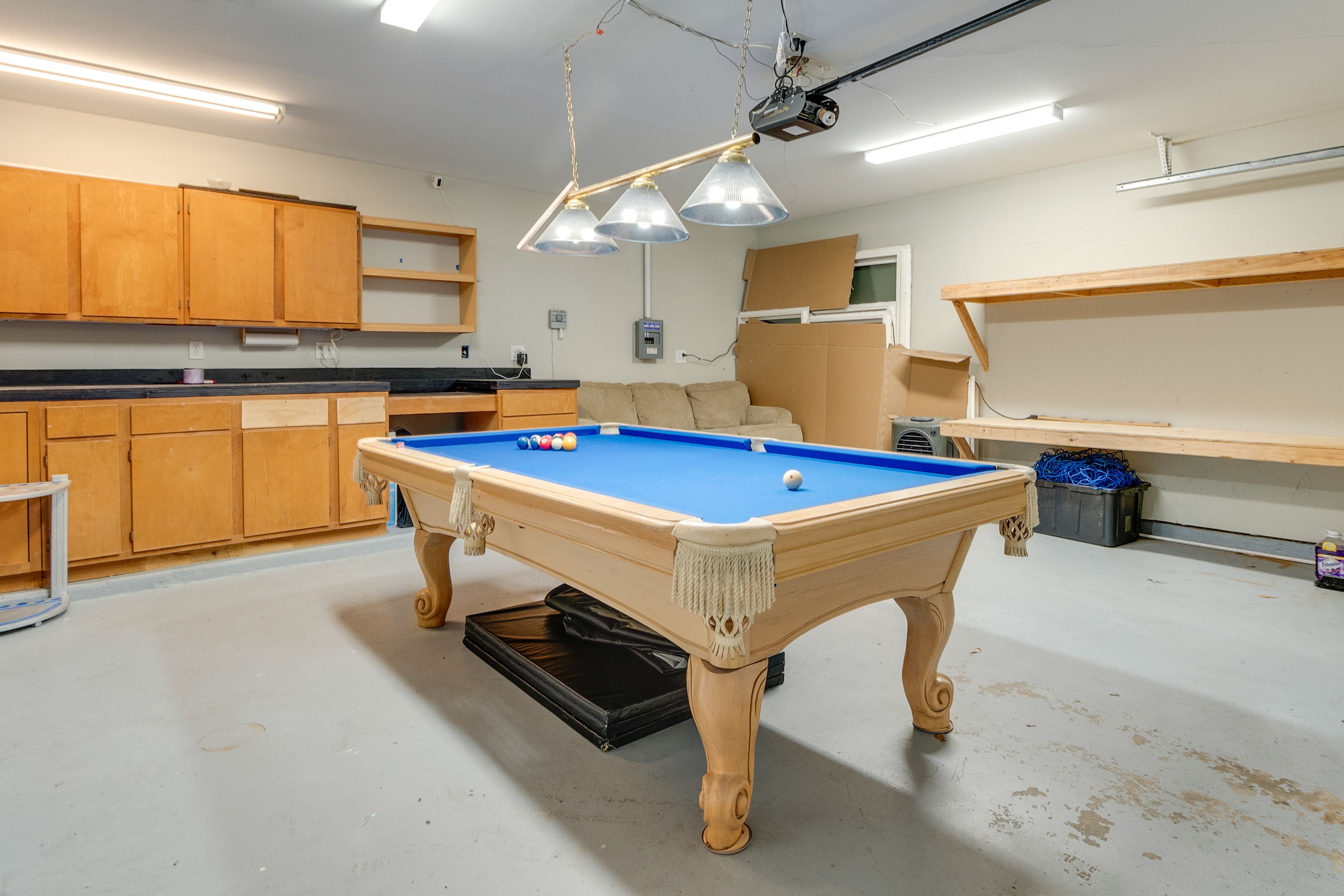Shared Amenities | Garage Interior | Game Room