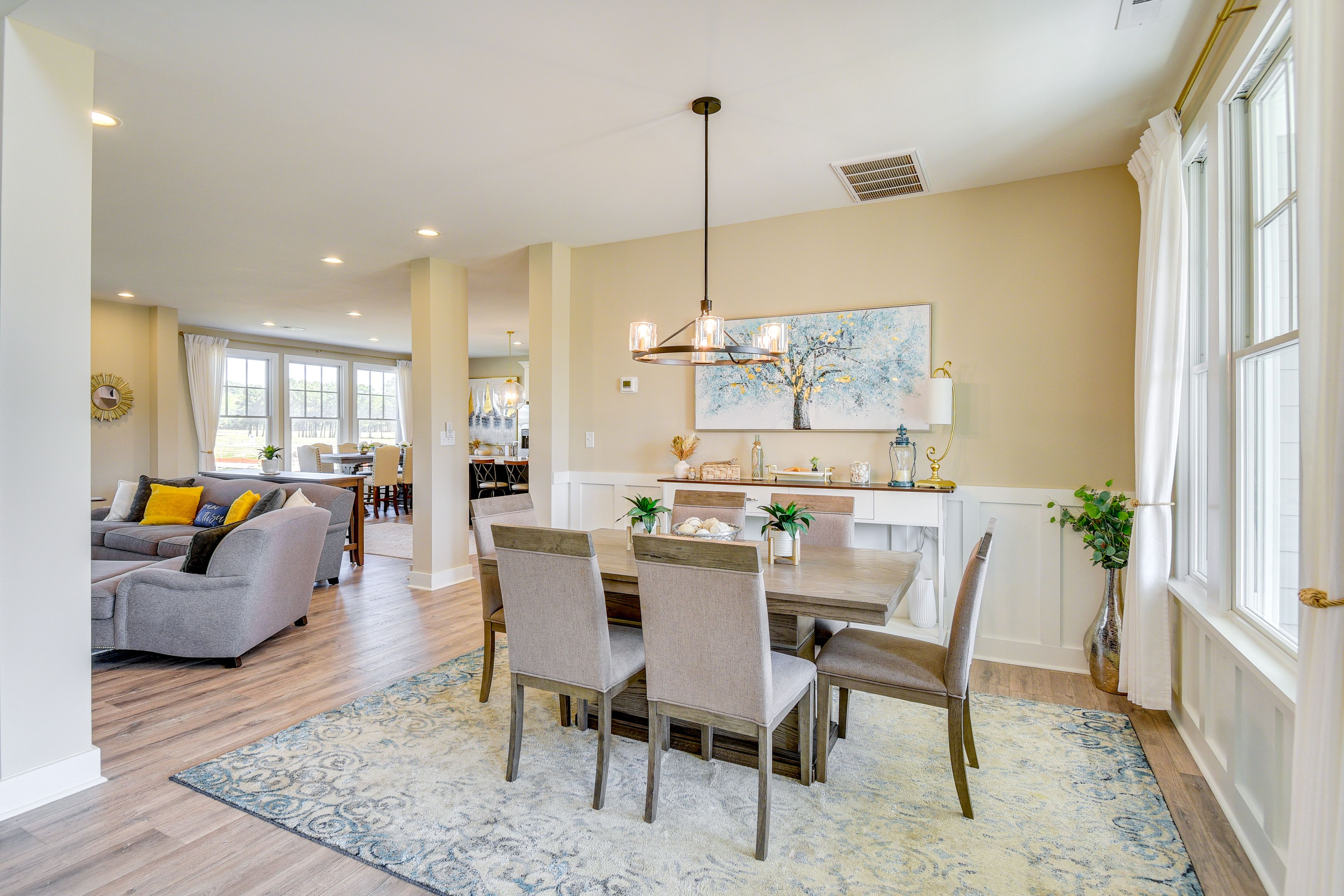 Dining Area 1 | Dishware/Flatware Provided | 1st Floor