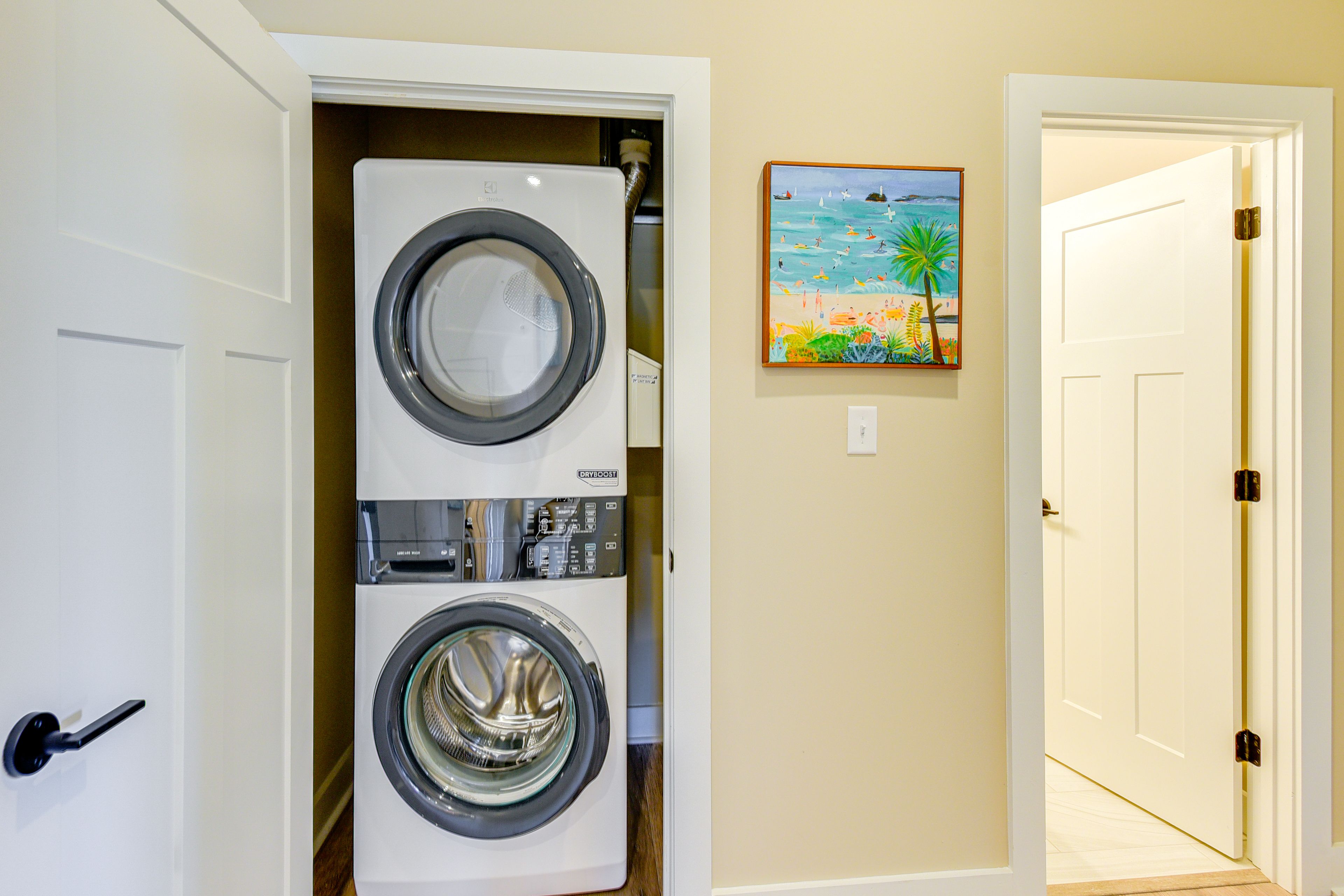 Laundry Area | 1st Floor
