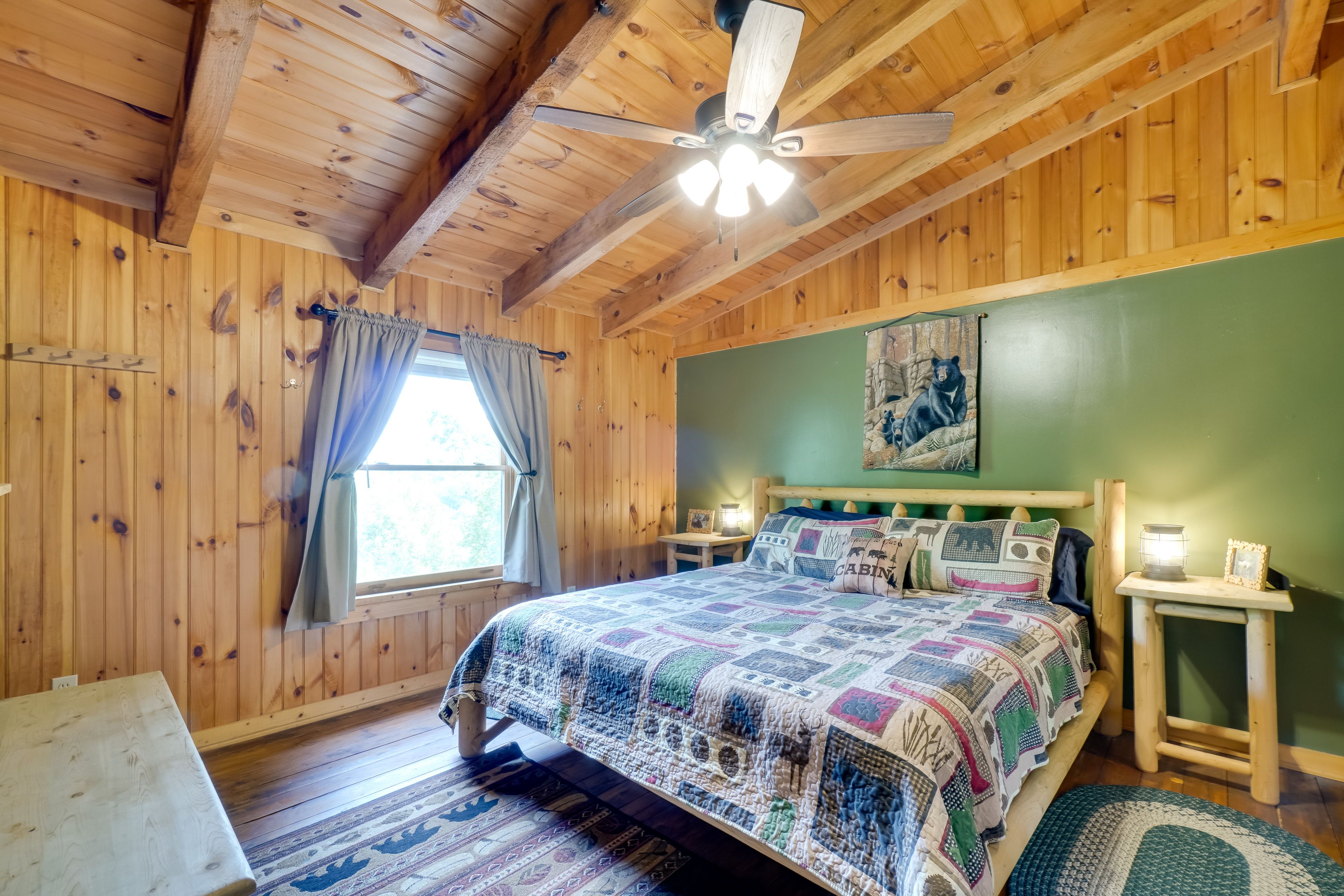 Bedroom 2 | 2nd Floor | King Bed | Smart TV