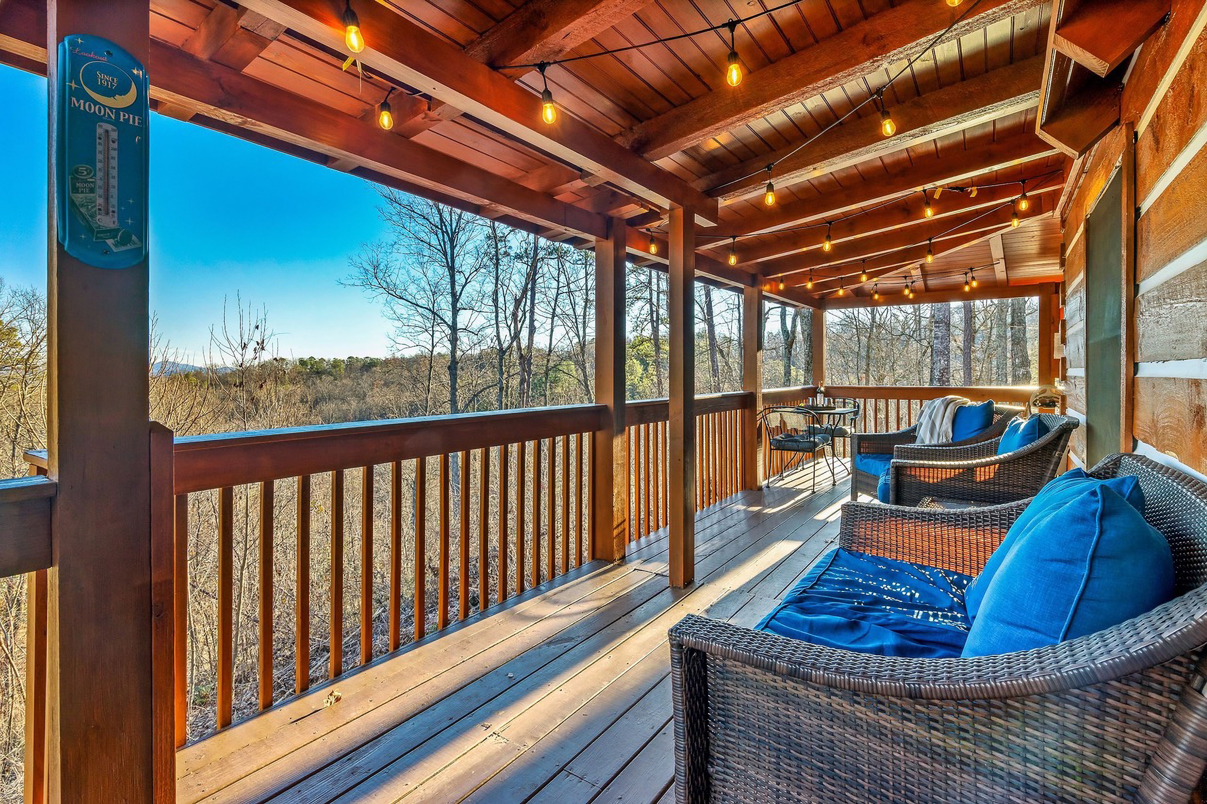 Furnished Deck