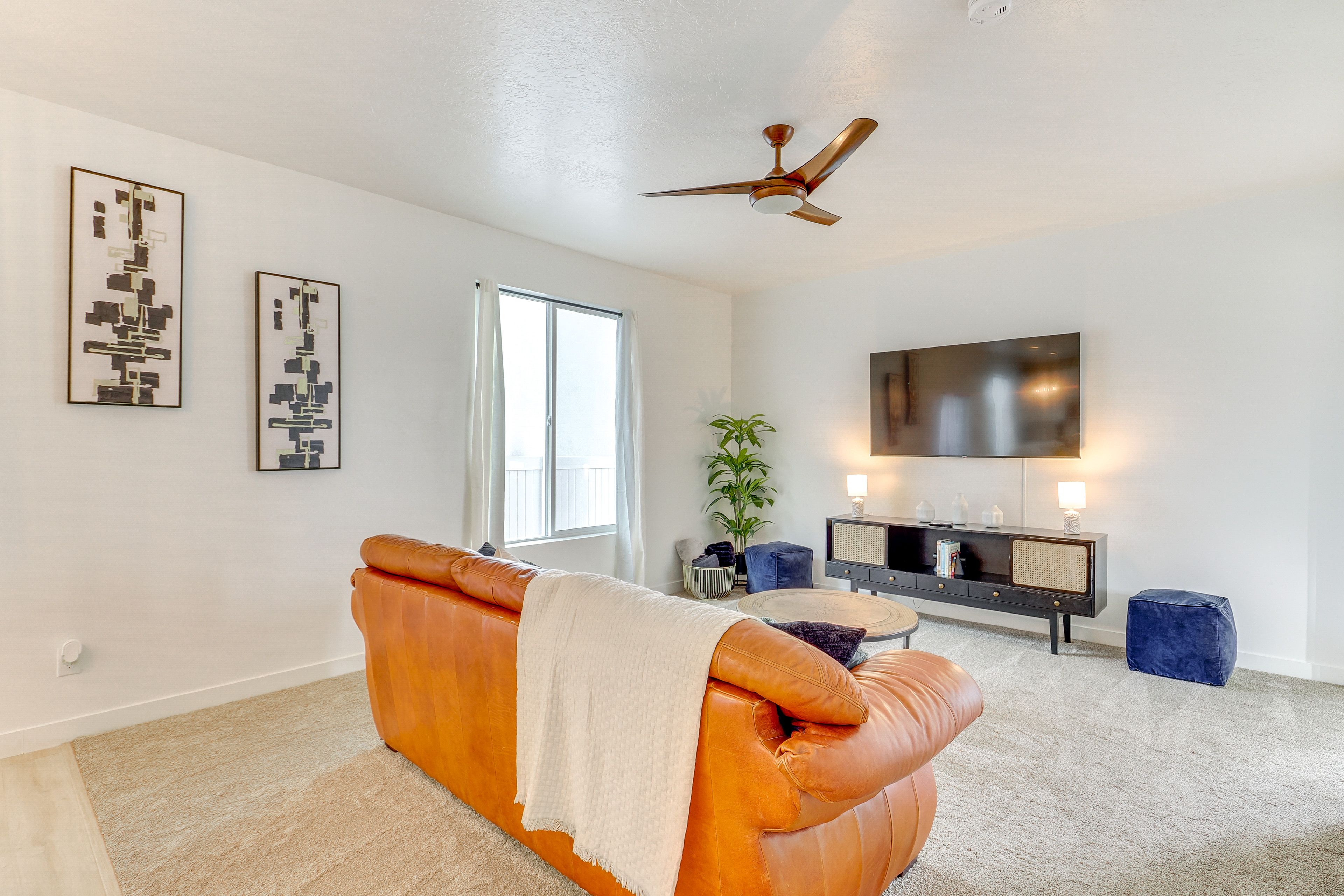 Living Room | 1st Floor | Smart TV | Sleeper Sofa