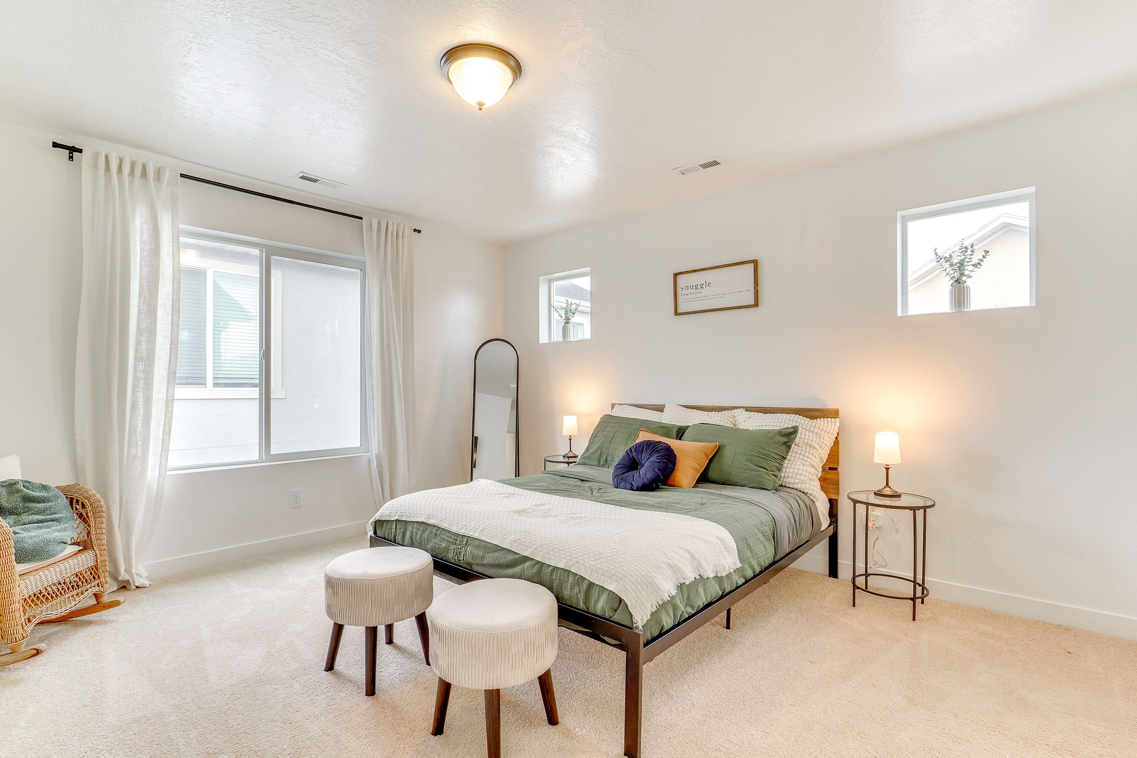Bedroom 1 | 2nd Floor | Queen Bed | Smart TV | Linens Provided