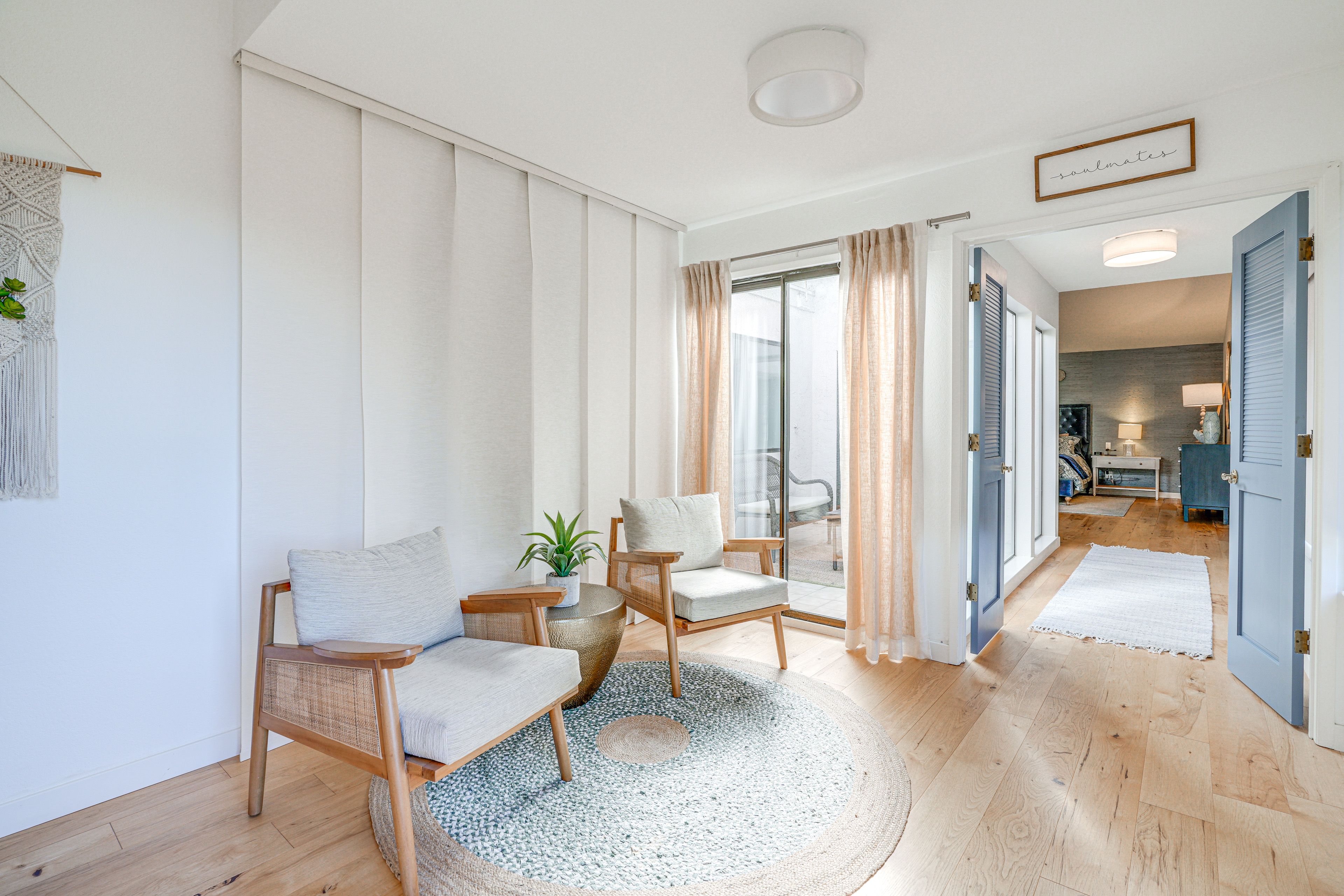 Sitting Area | 3rd Floor