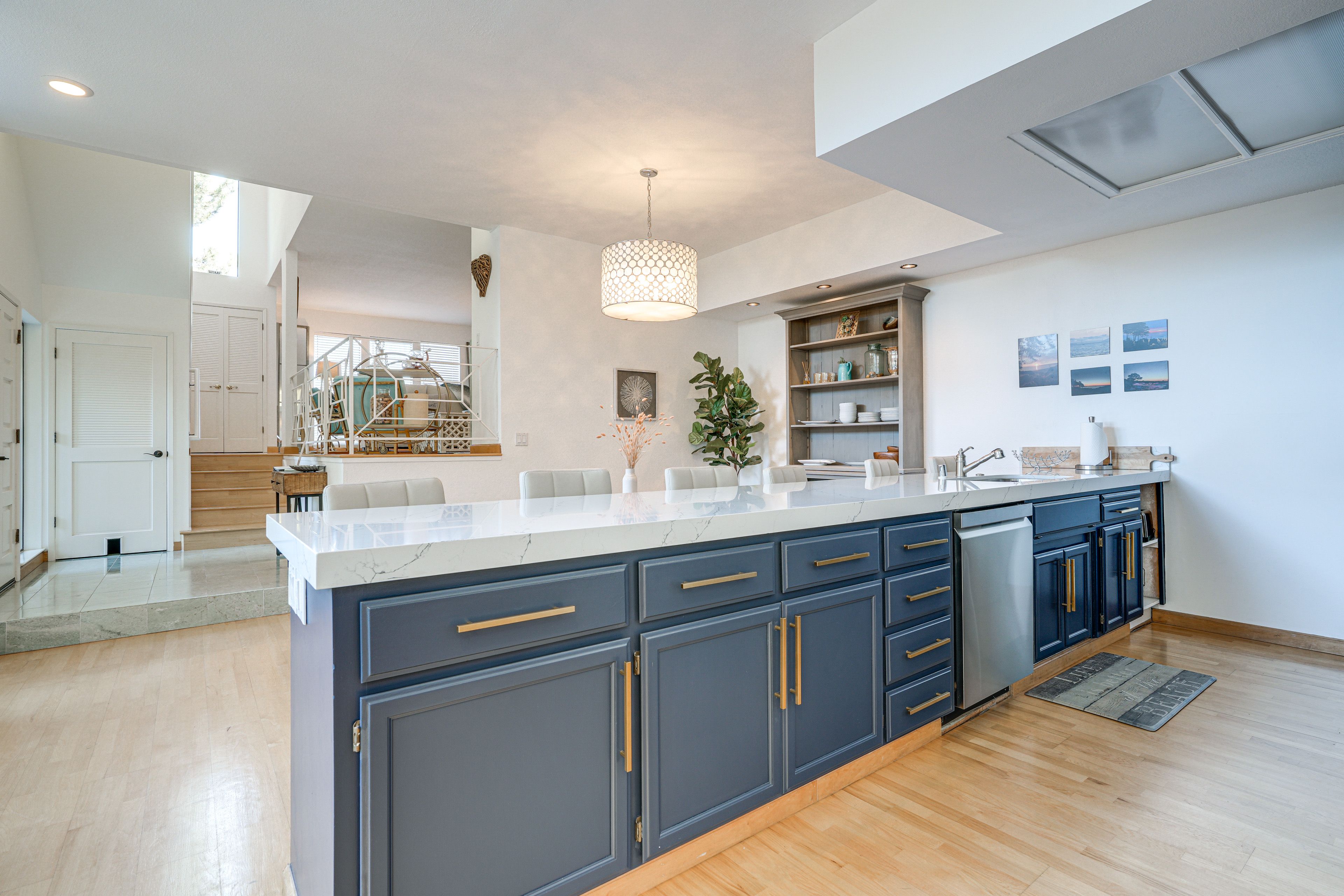 Kitchen | 1st Floor | Cooking Basics | Keurig Coffee Maker | Toaster | Blender