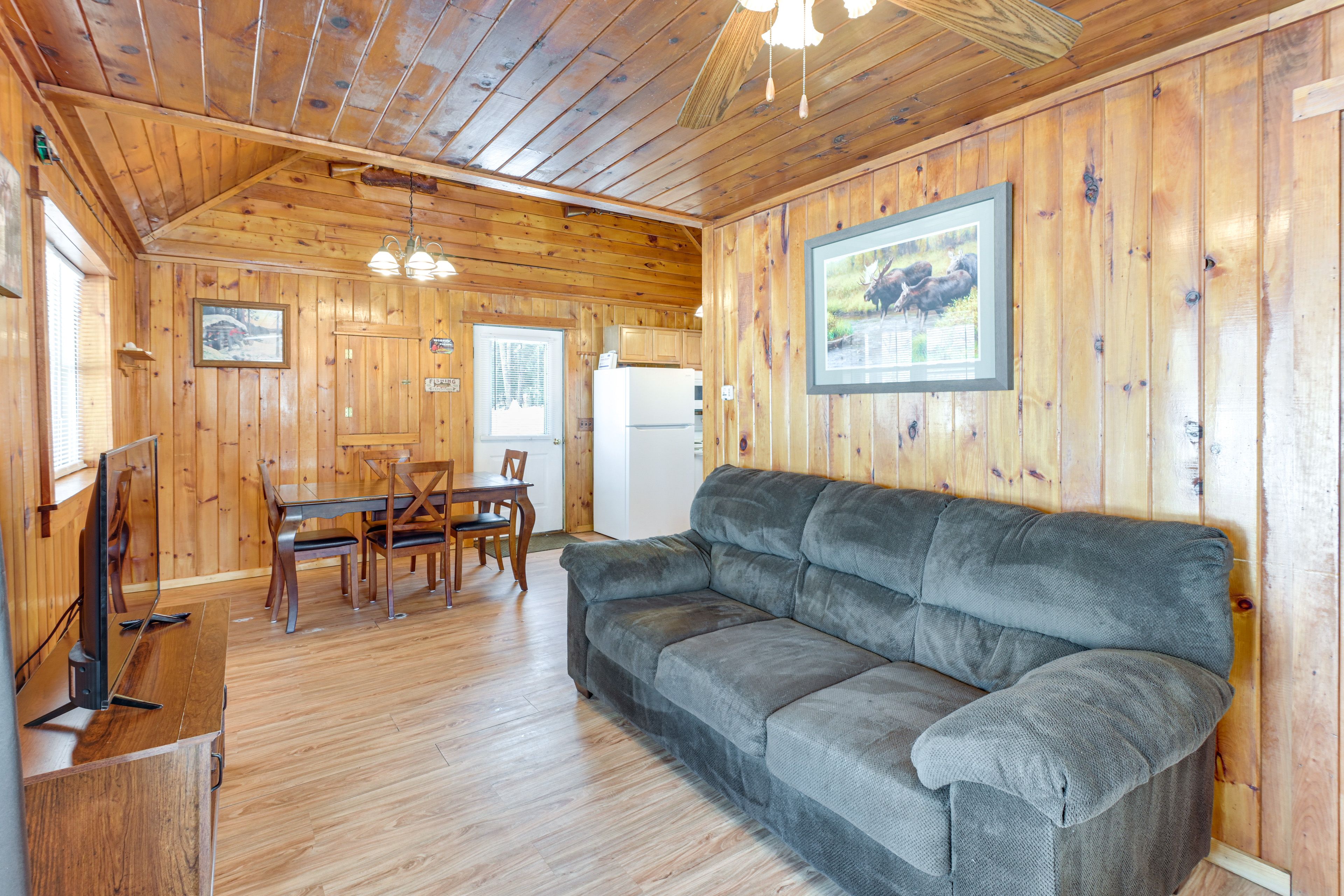 Lincoln Vacation Rental | 1BR | 1BA | 1,000 Sq Ft | Stairs Required