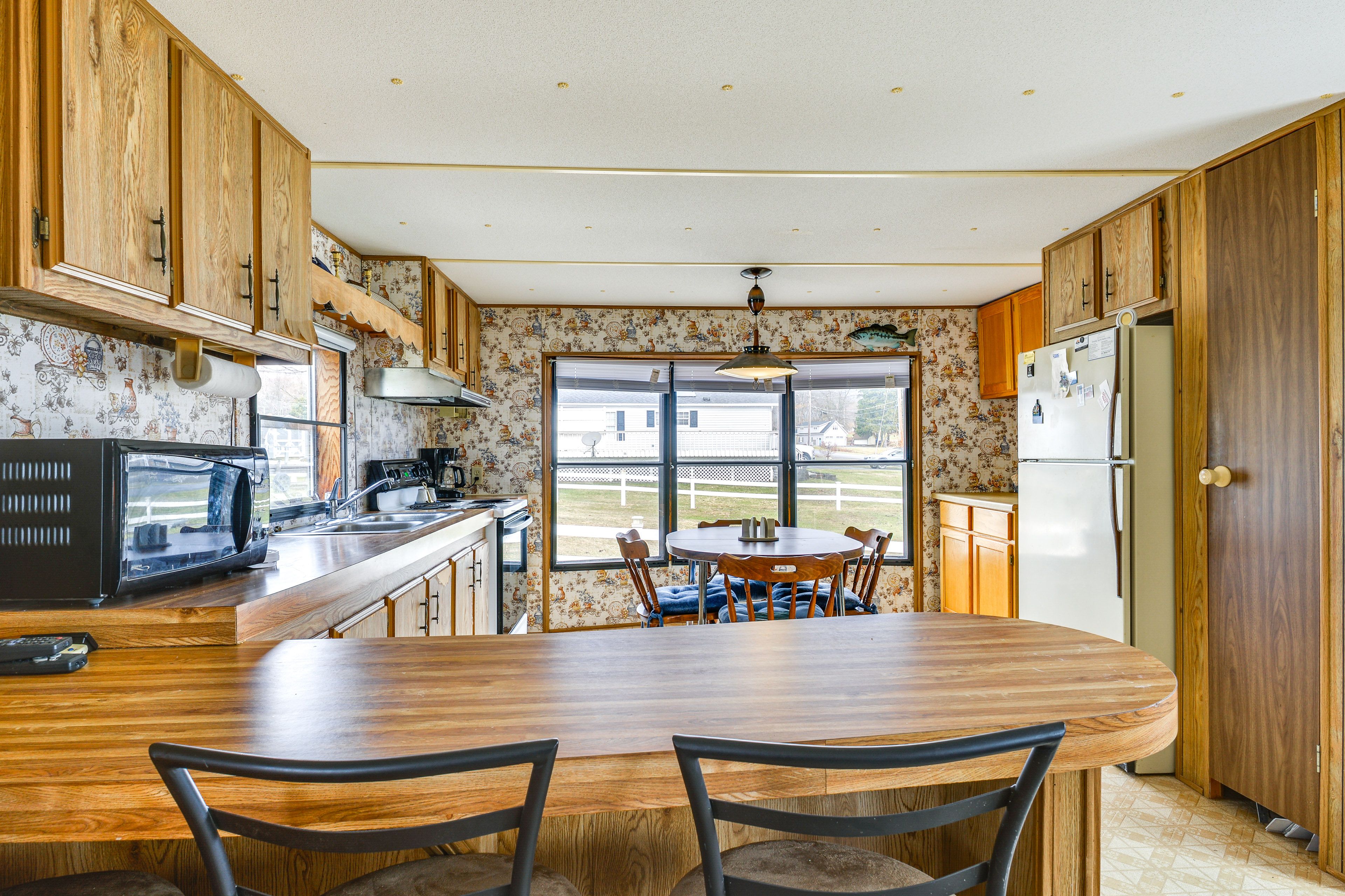 Kitchen | Dining Area | Cooking Basics | Dishware/Flatware | Drip Coffee Maker