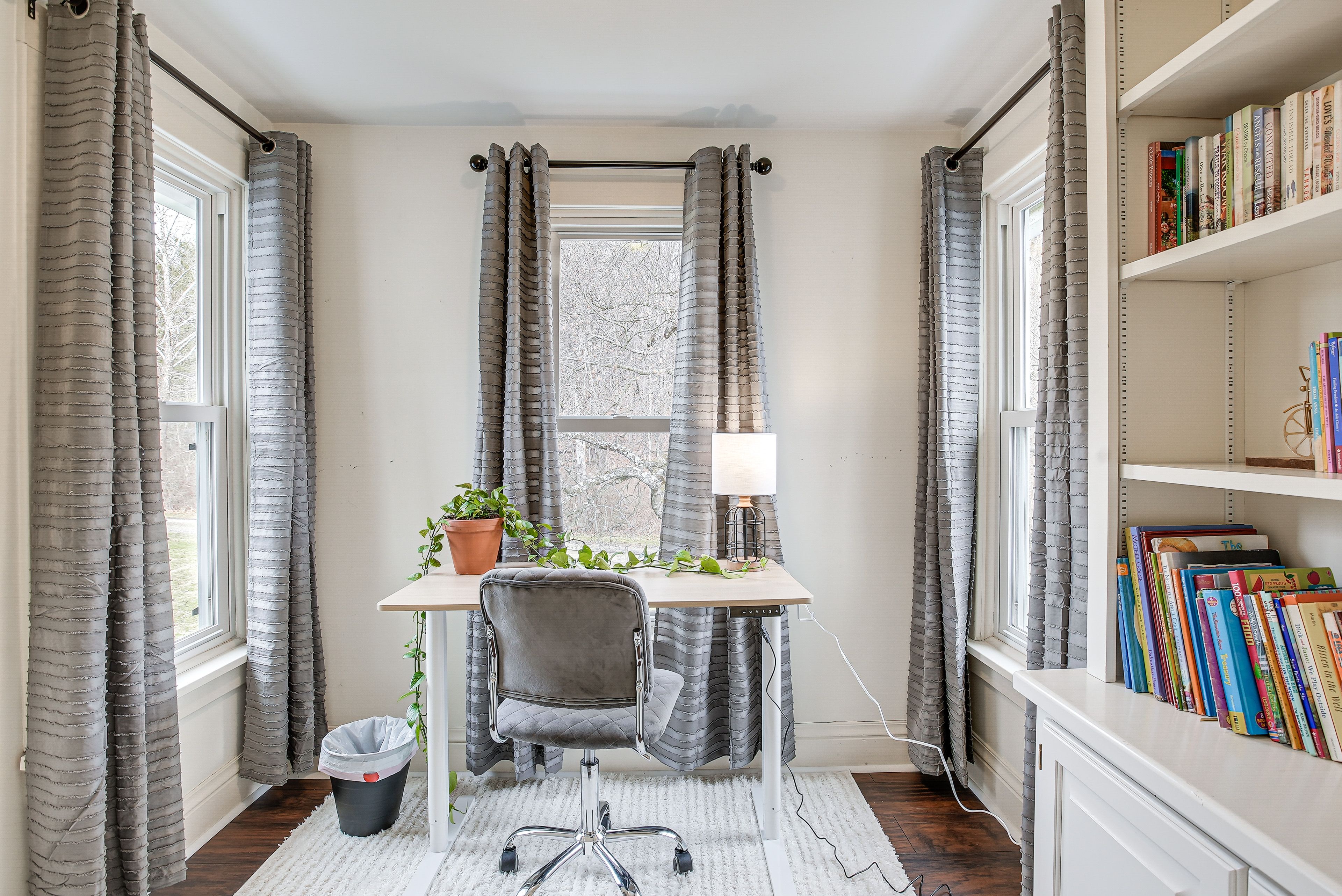 Home Office | Free WiFi | 1st Floor