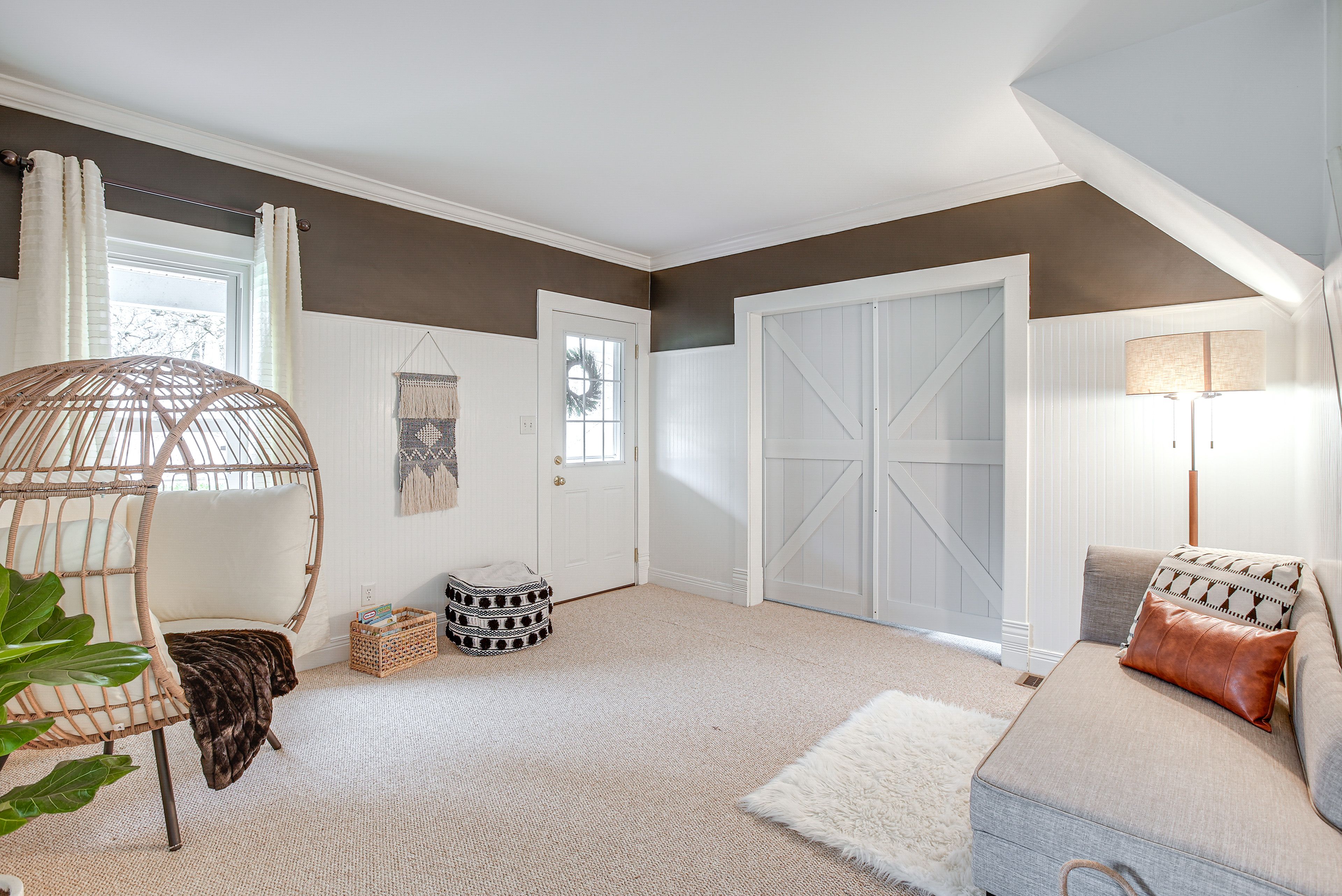 Sitting Room | 1st Floor