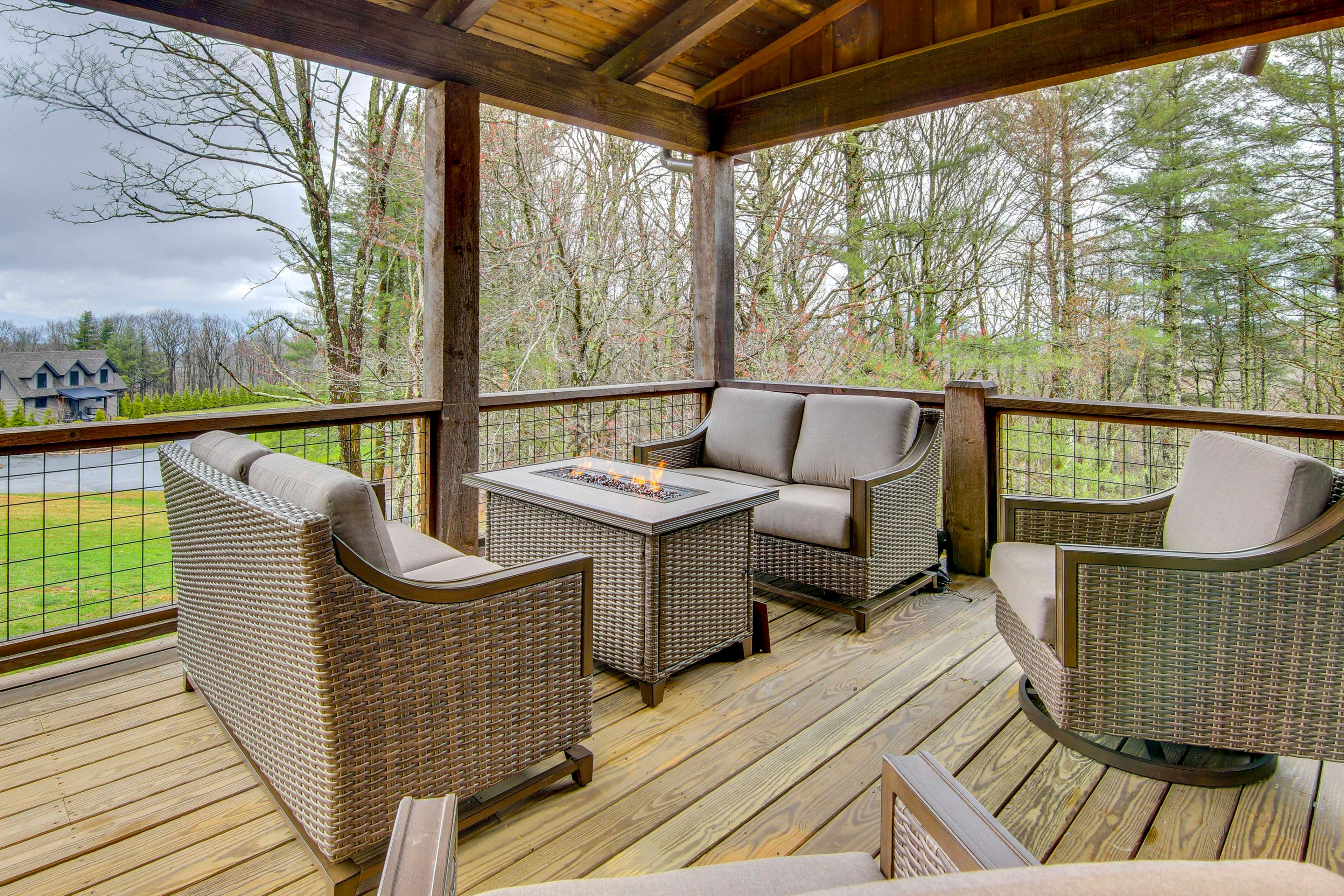 Fire Pit Table