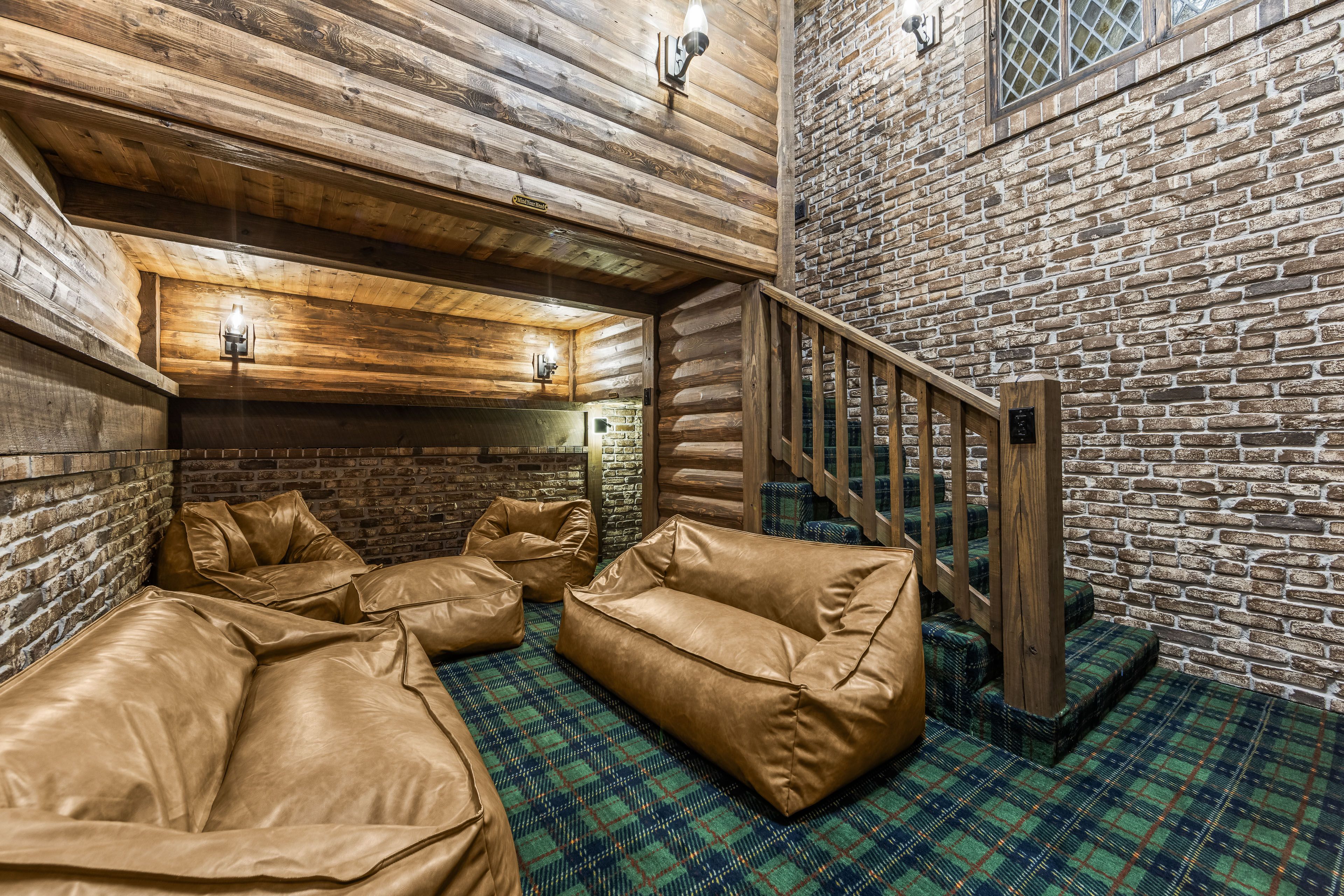 Bedroom 4 | Lounge Area