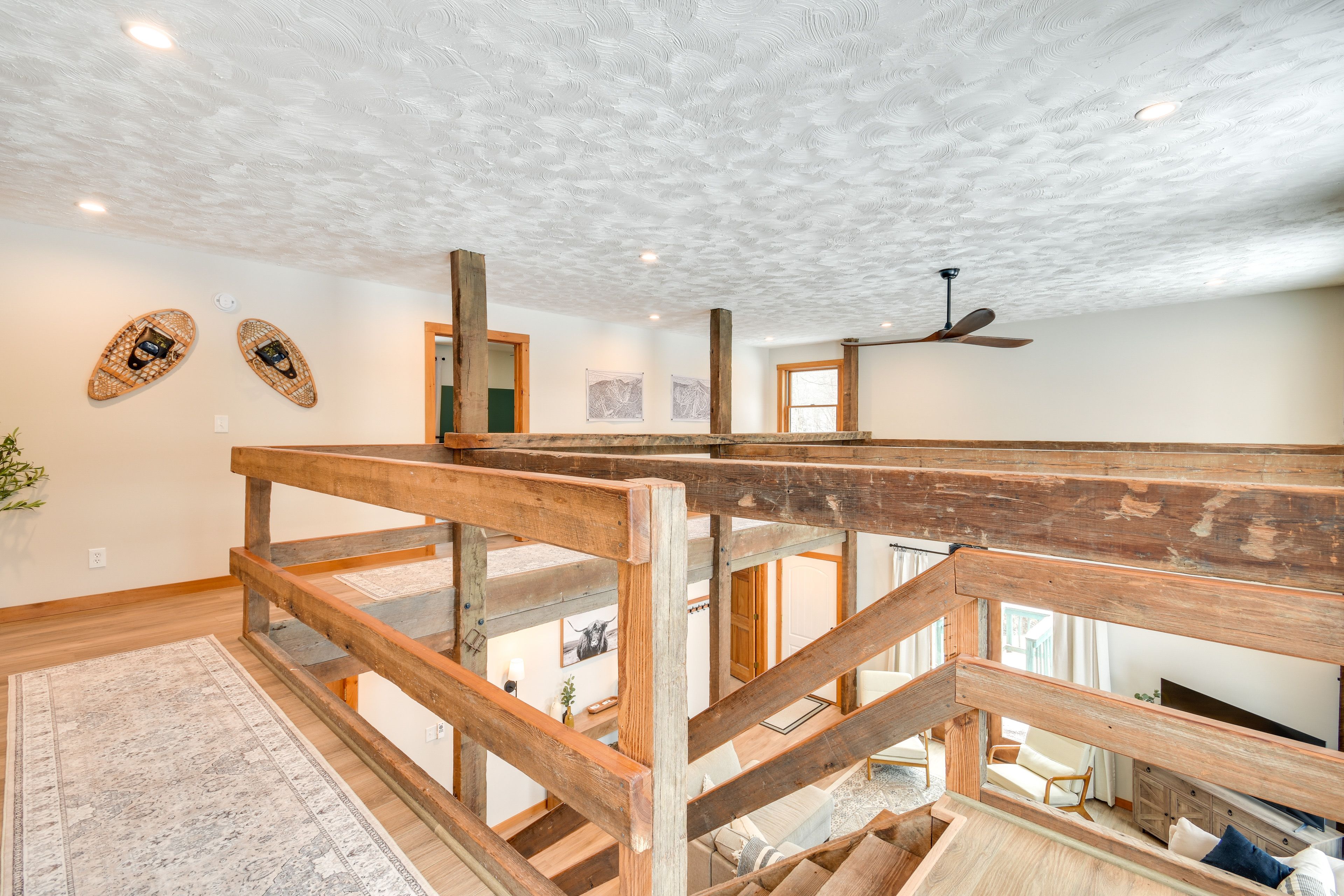 Stairs to 2nd Floor