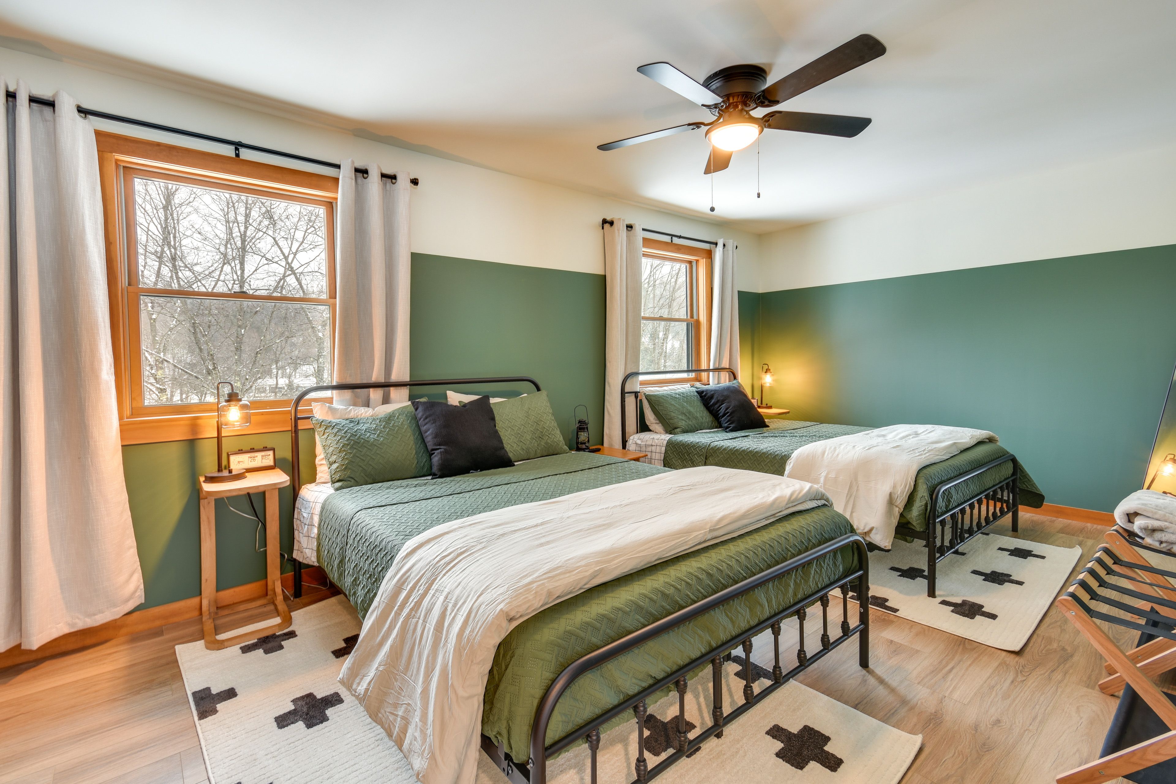 Bedroom 3 | 2nd Floor | 2 Queen Beds | Smart TV