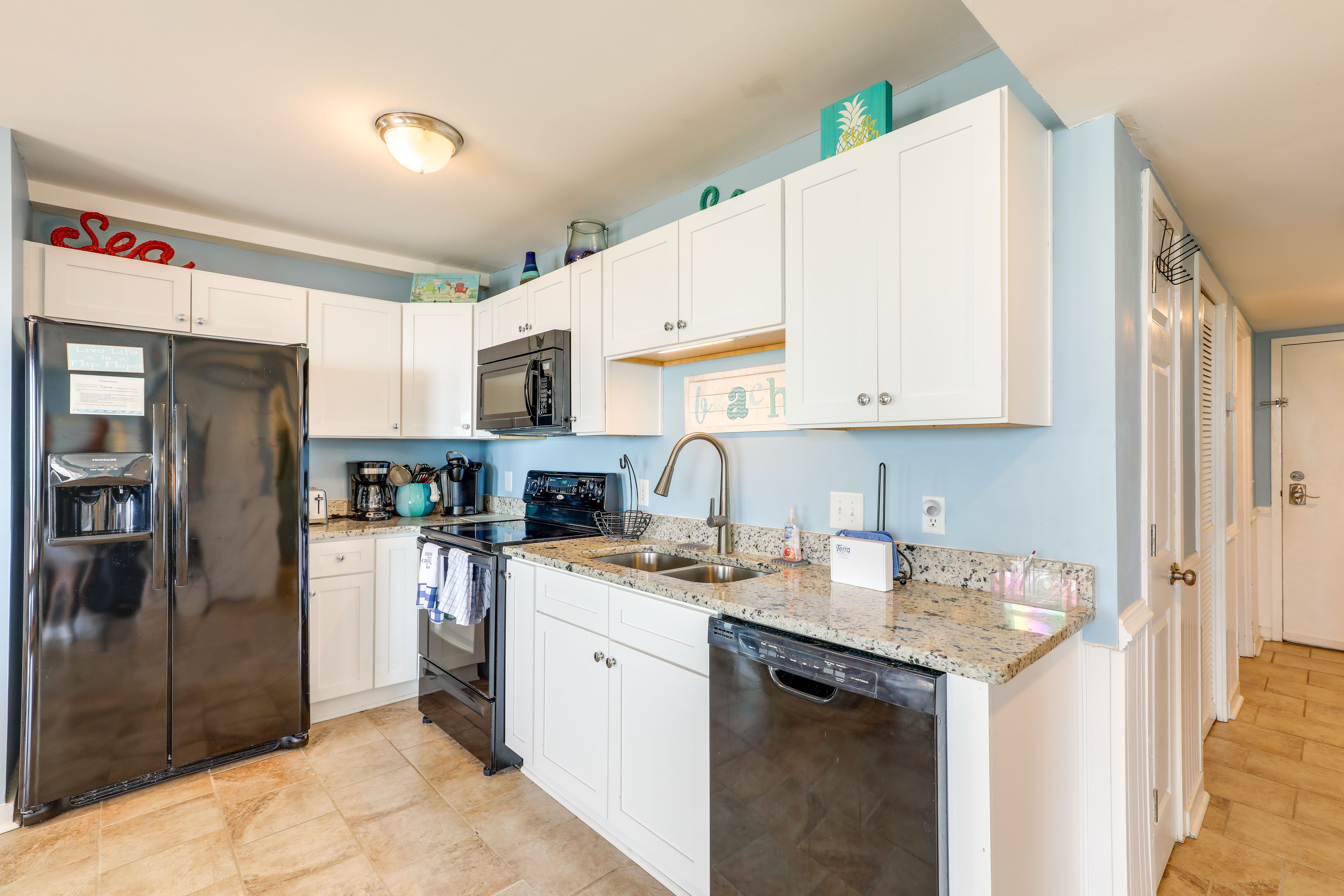 Kitchen | Drip & Keurig Coffee Makers