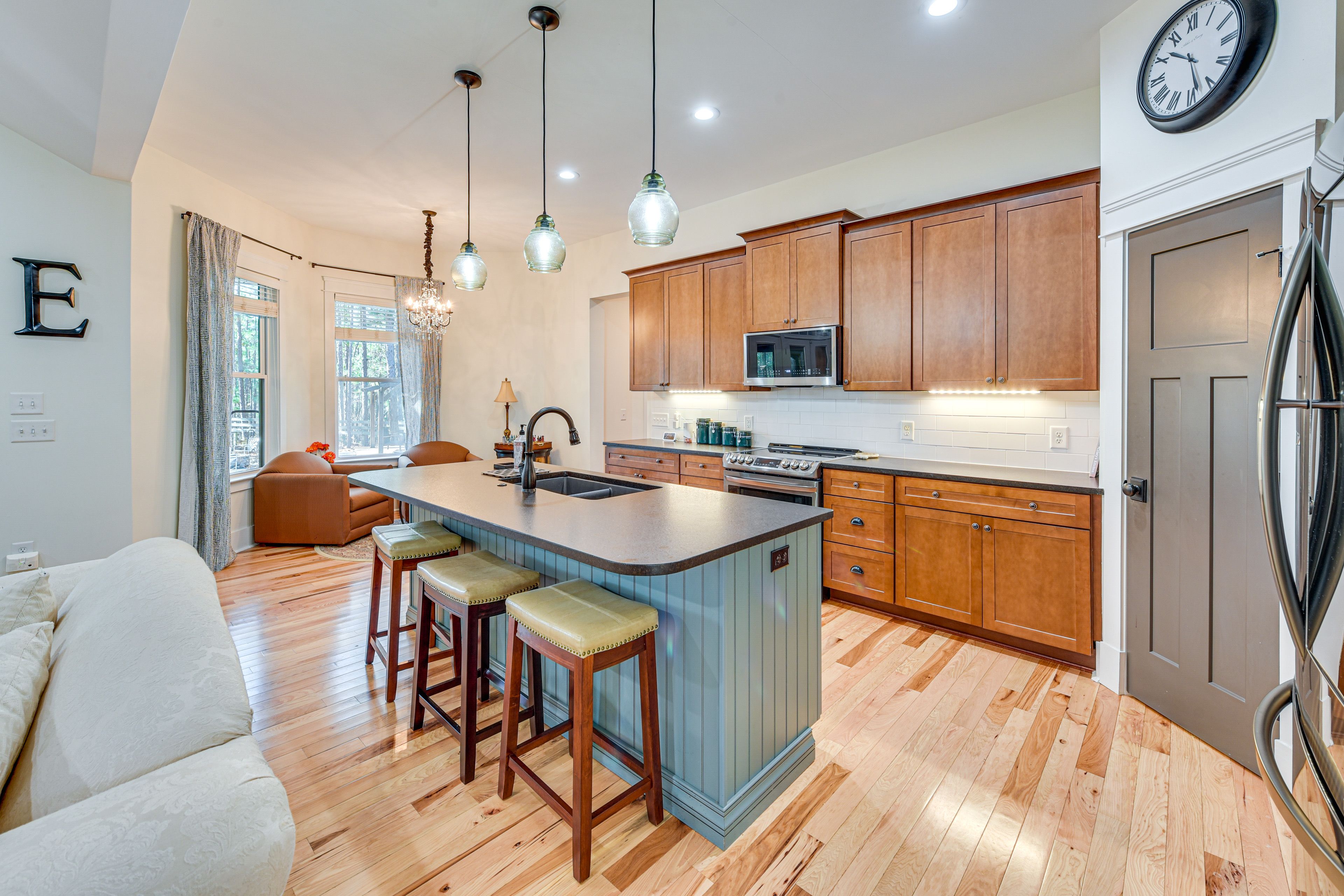 Kitchen | Main Level | Drip Coffee Maker | Toaster | Cooking Basics