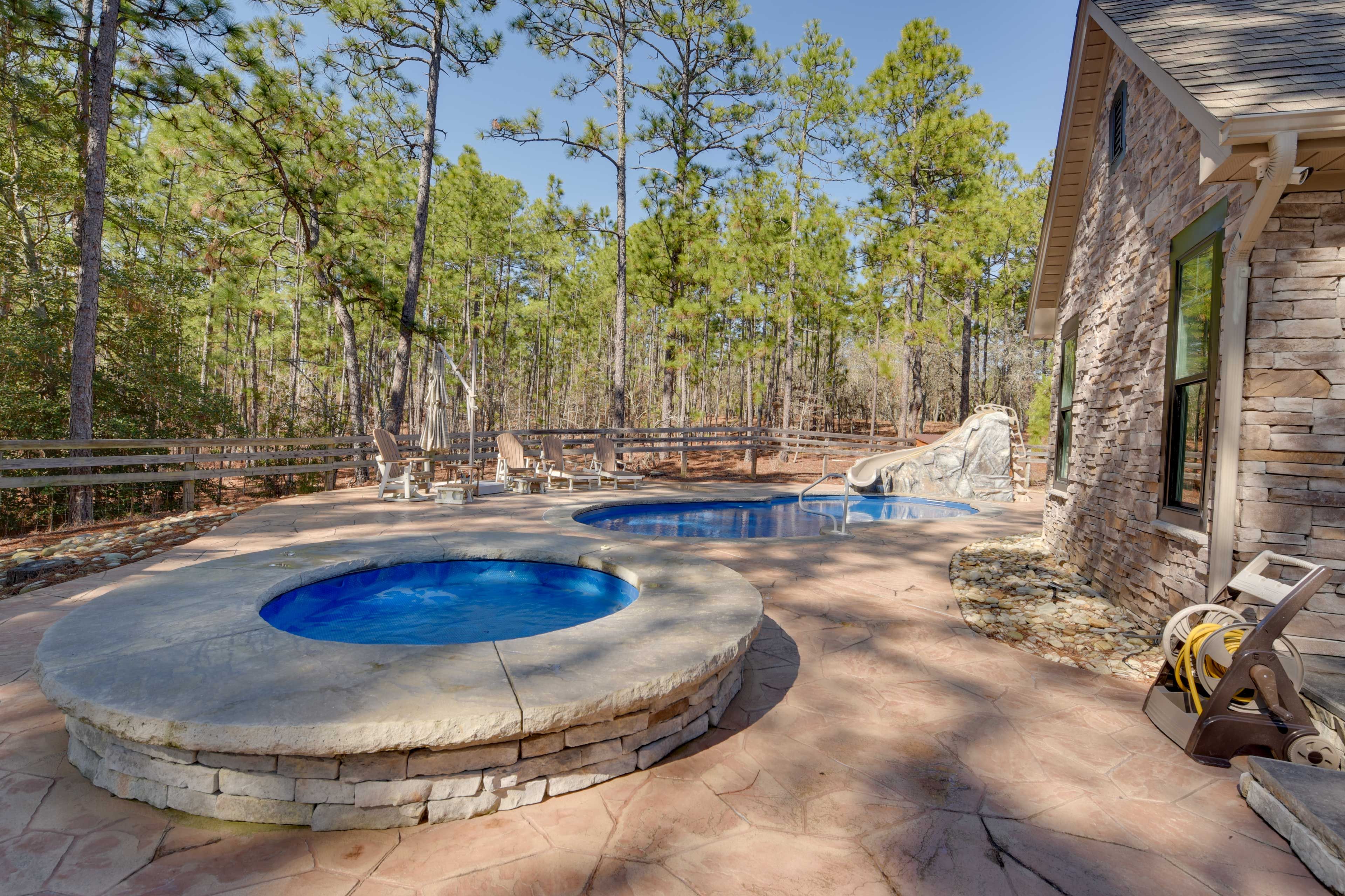 Private Pool & Hot Tub