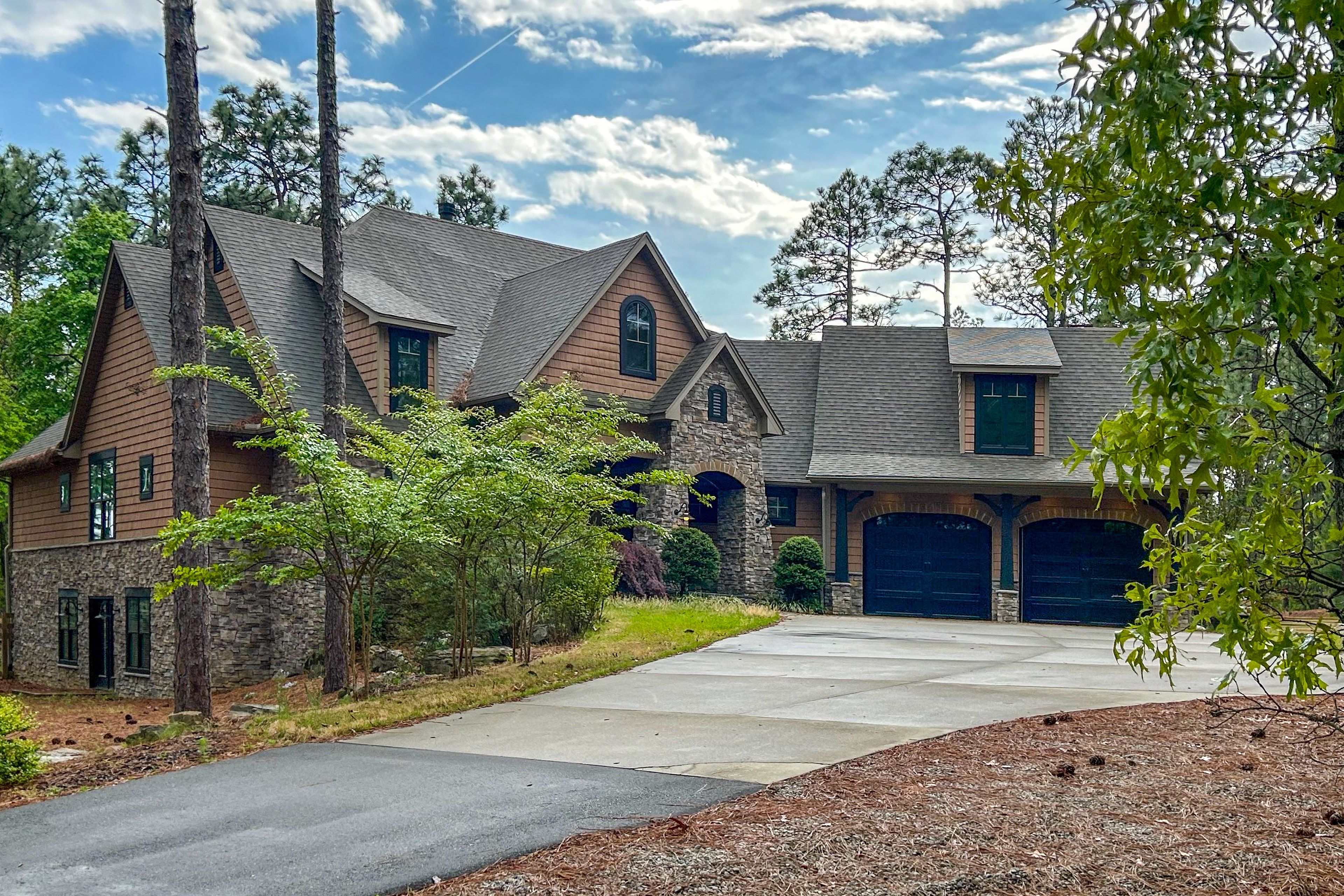 Southern Pines Vacation Rental | 4BR | 4.5BA | 3,832 Sq Ft | 2 Steps Required
