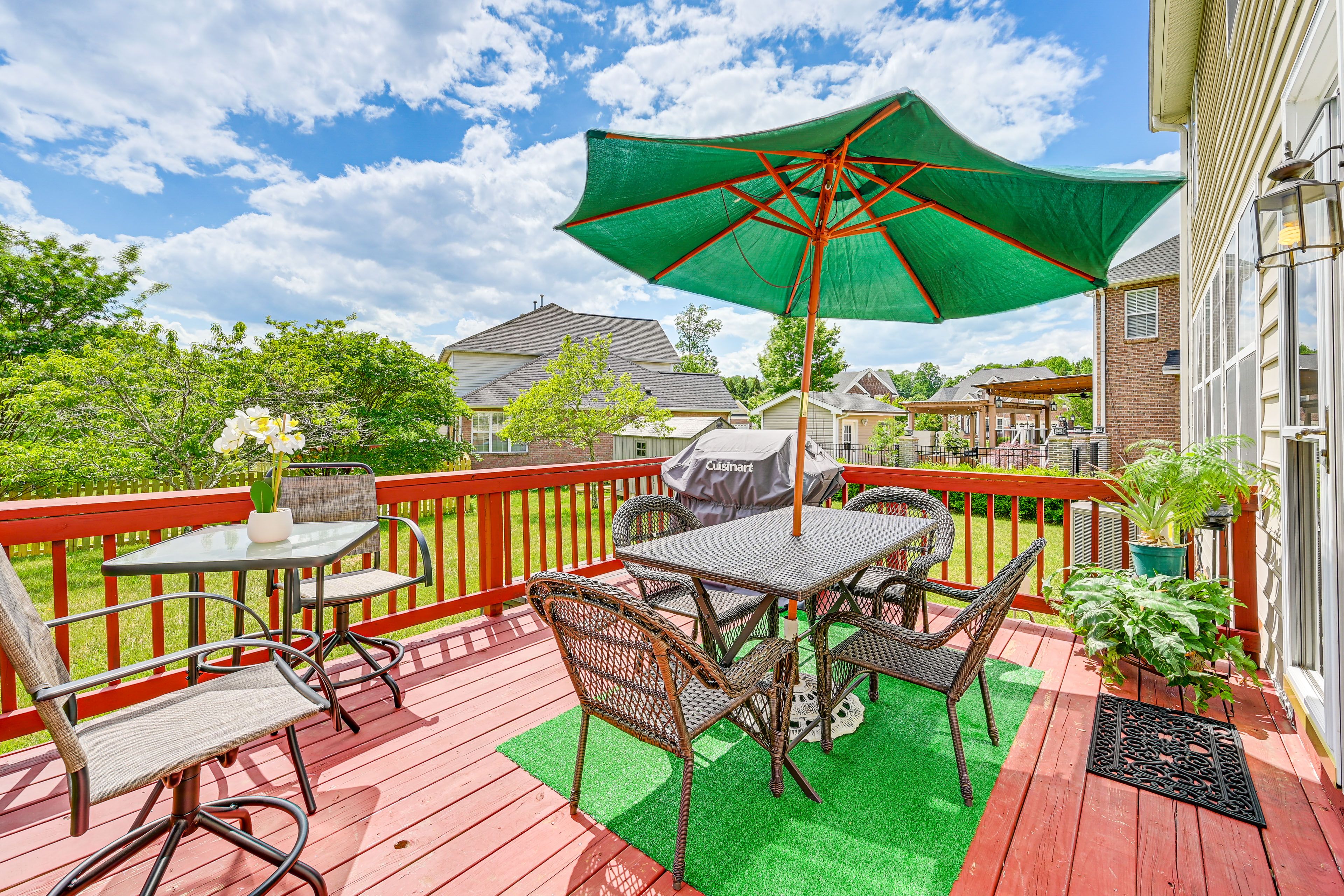 Furnished Deck | Gas Grill | Dining Area