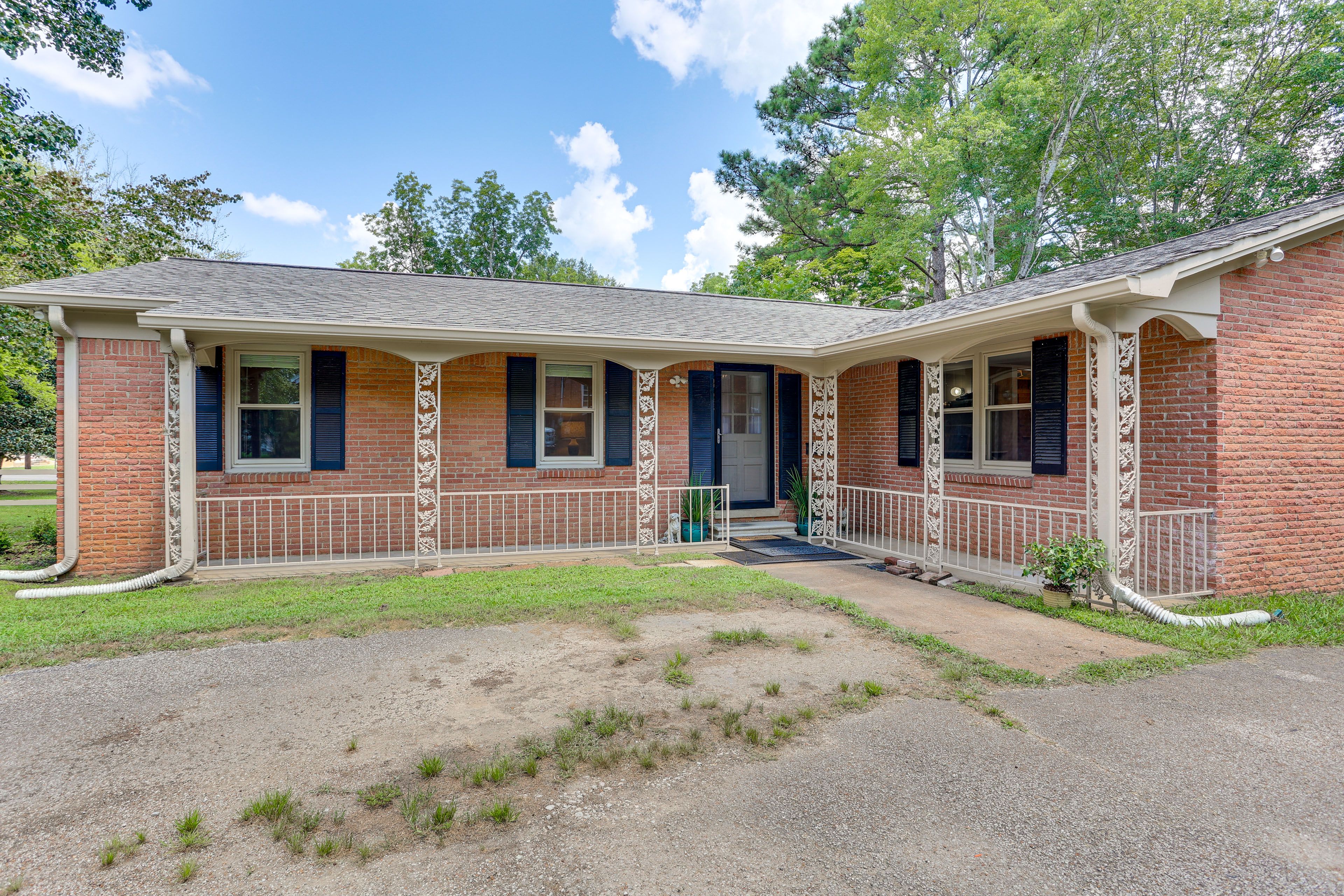 Exterior | Front Entry
