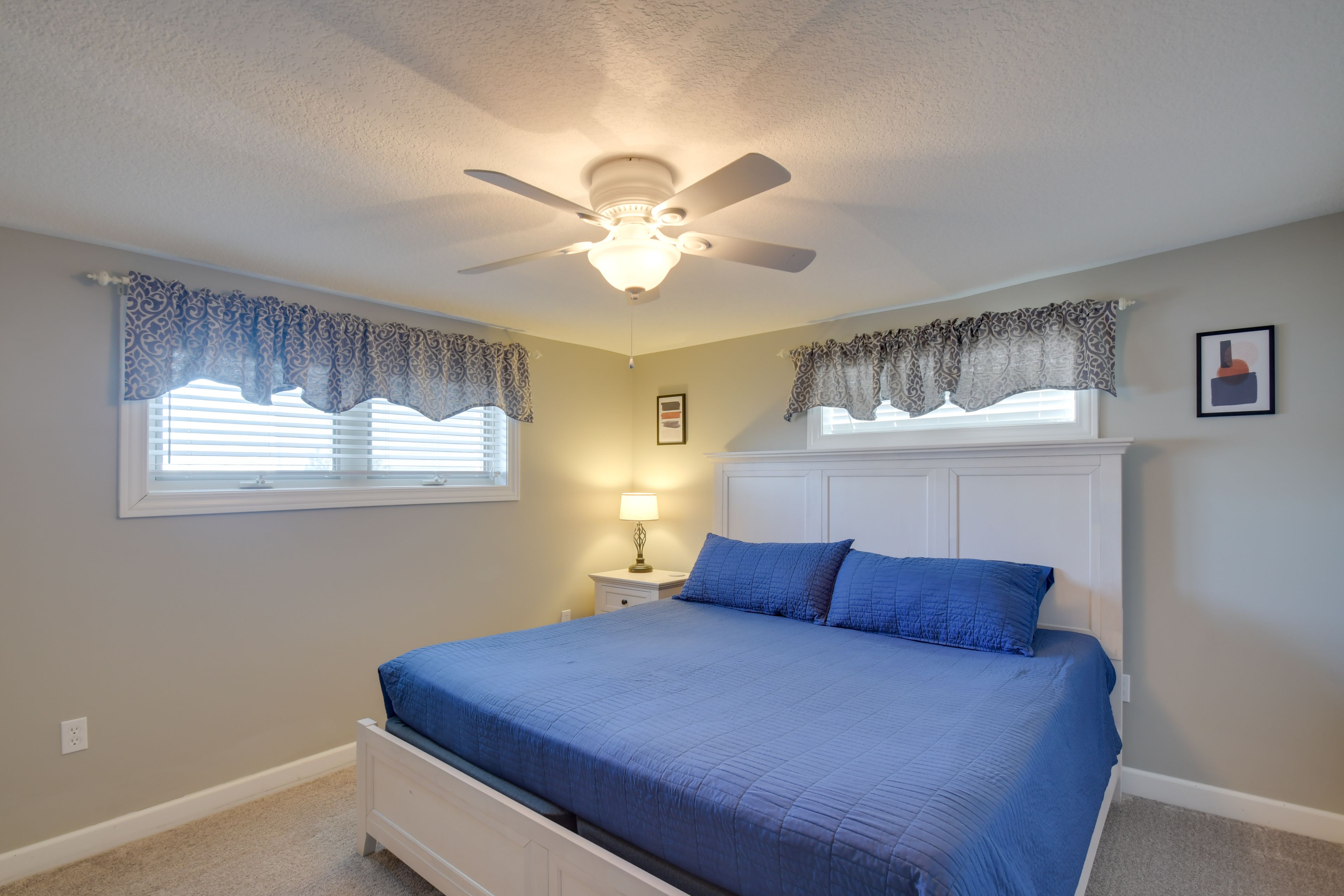 Bedroom 1 | King Bed | Linens Provided