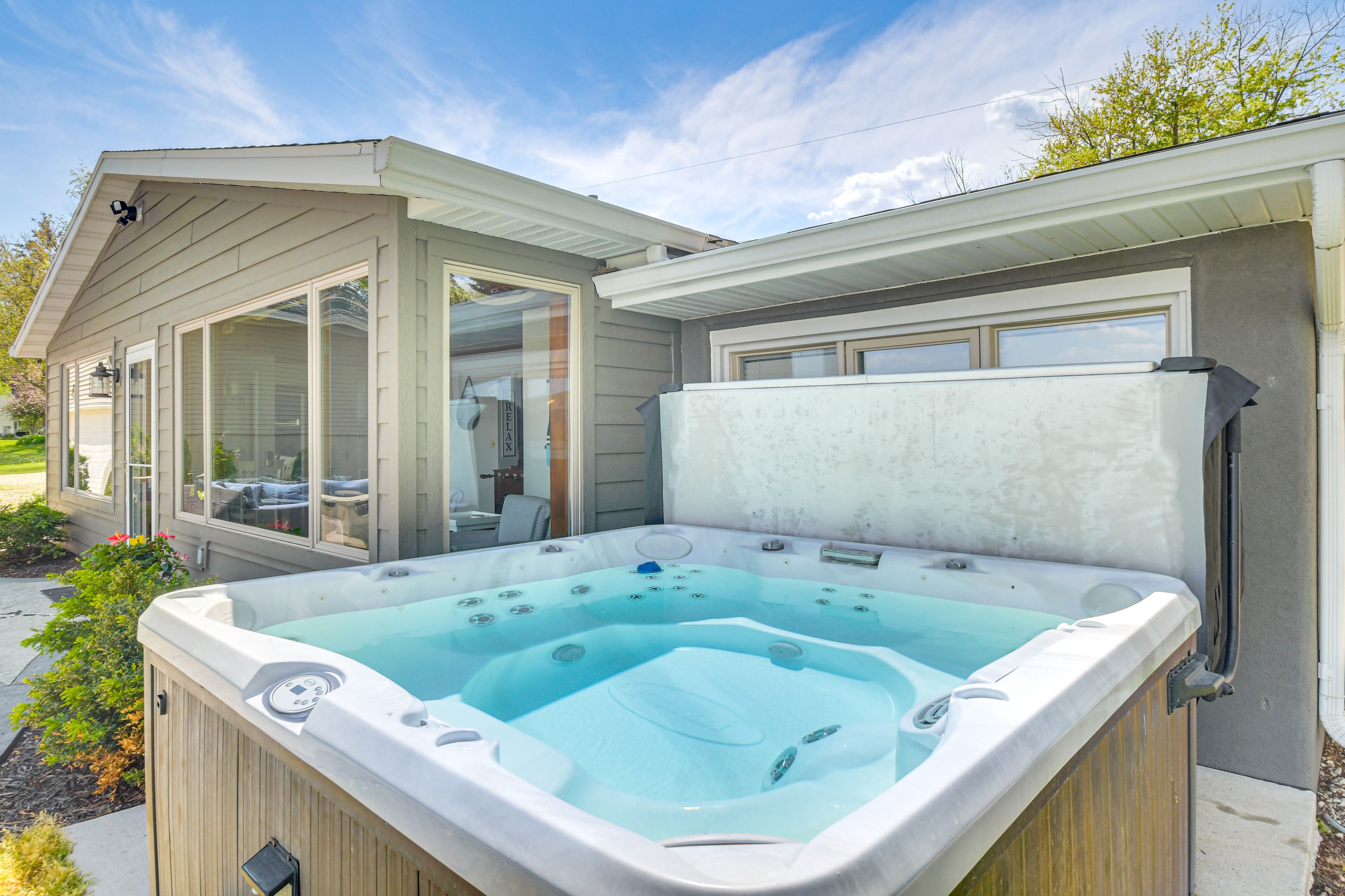 Private Backyard Area | Gas Grill | Direct River Access