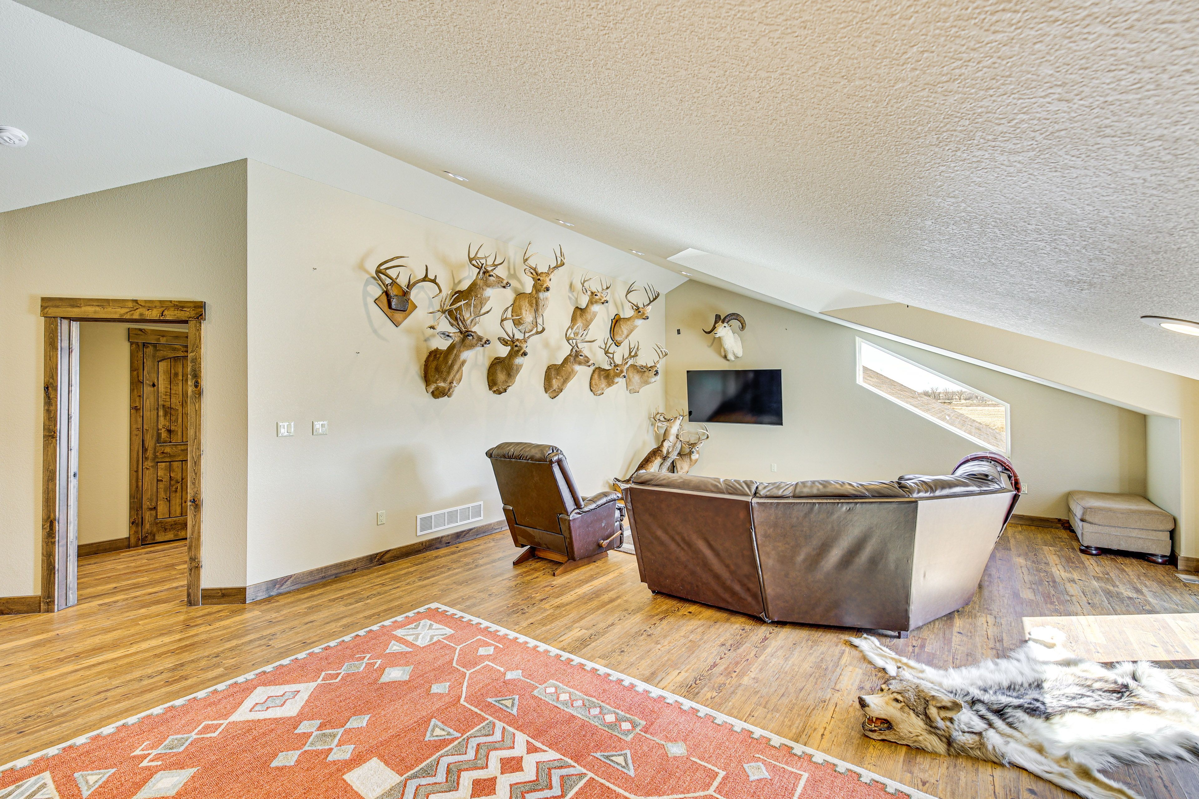Loft | Smart TV | Kitchenette | 2nd Floor