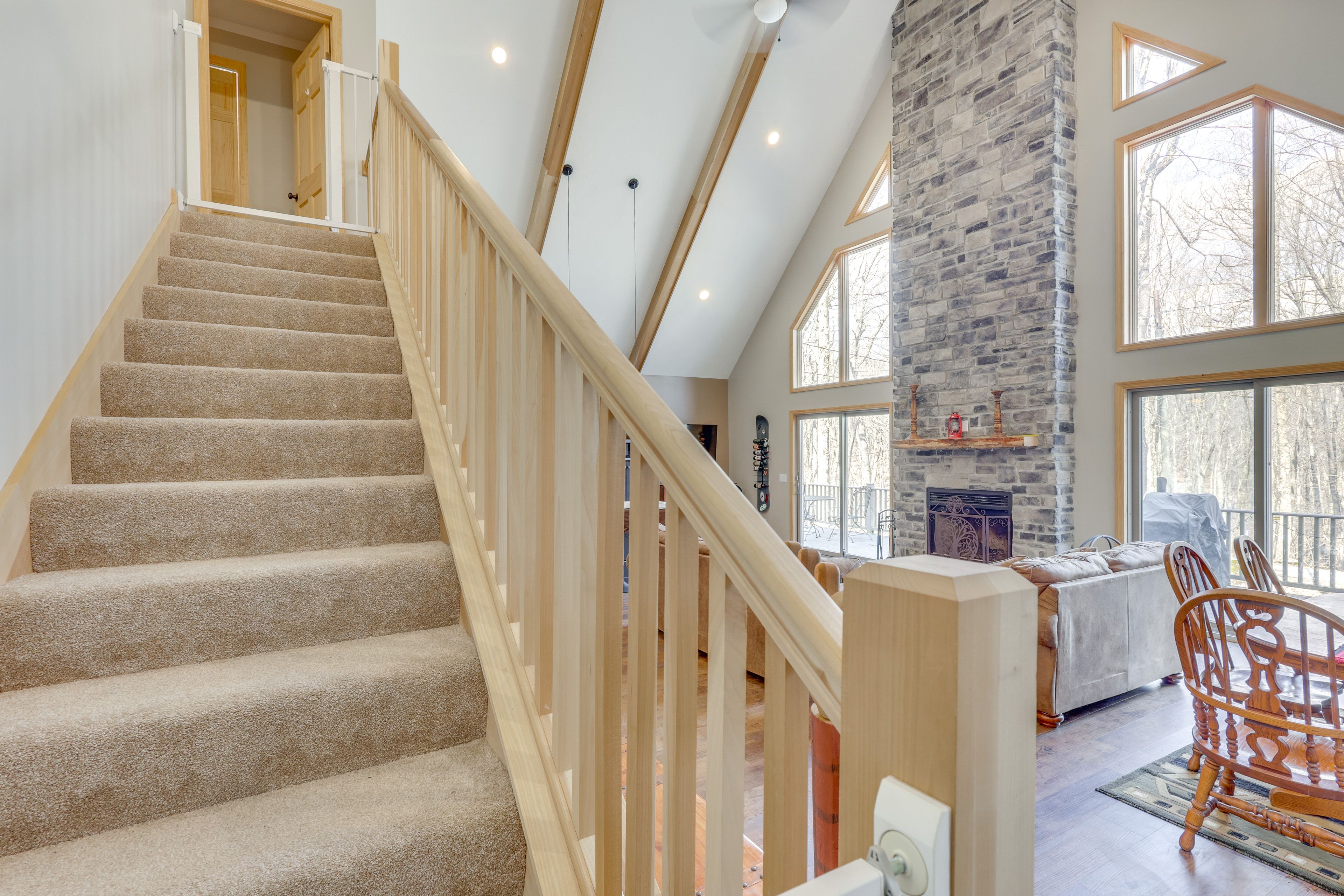 Stairs to 2nd Floor