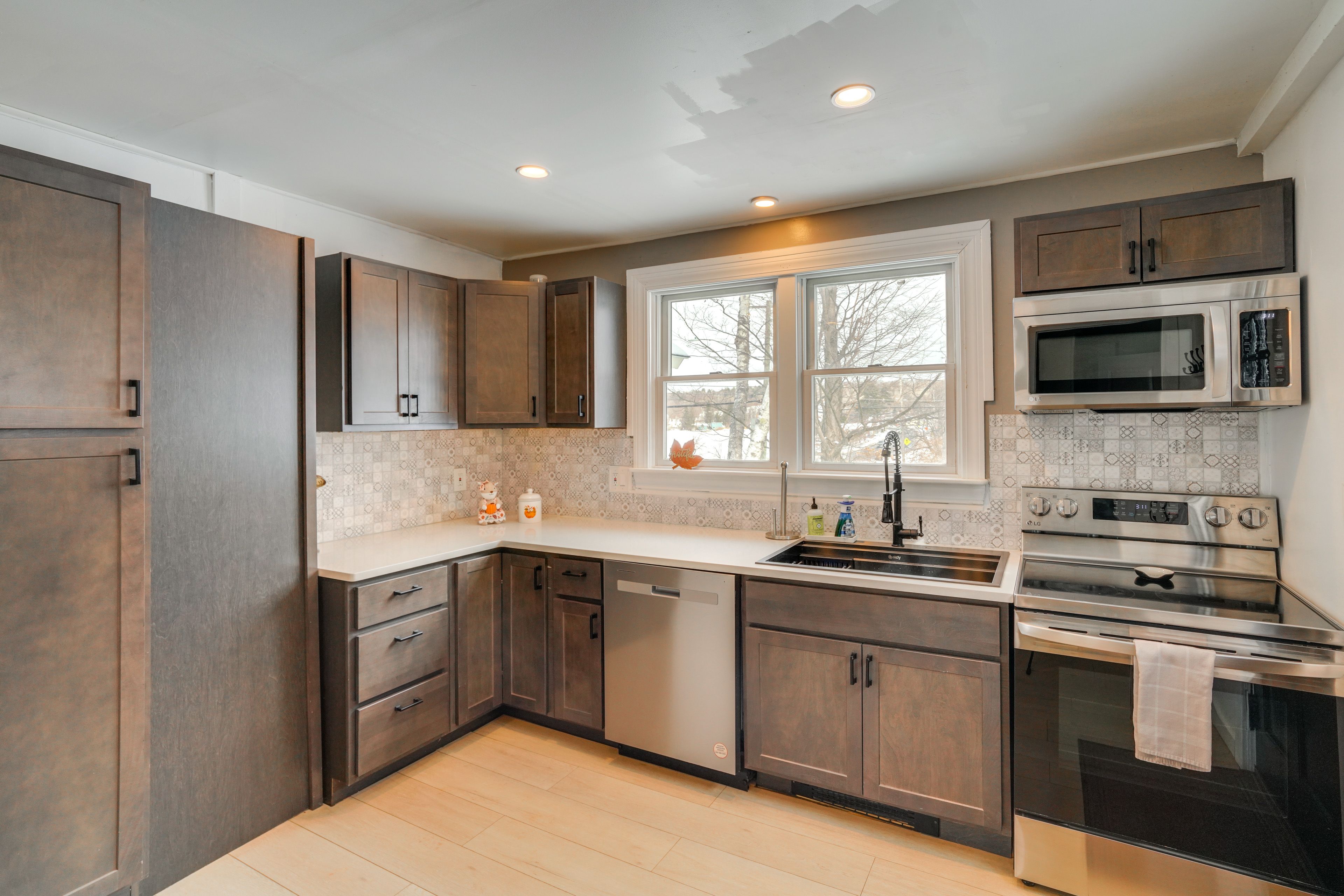 Kitchen | 1st Floor | Cooking Basics | Refrigerator | Coffee Makers