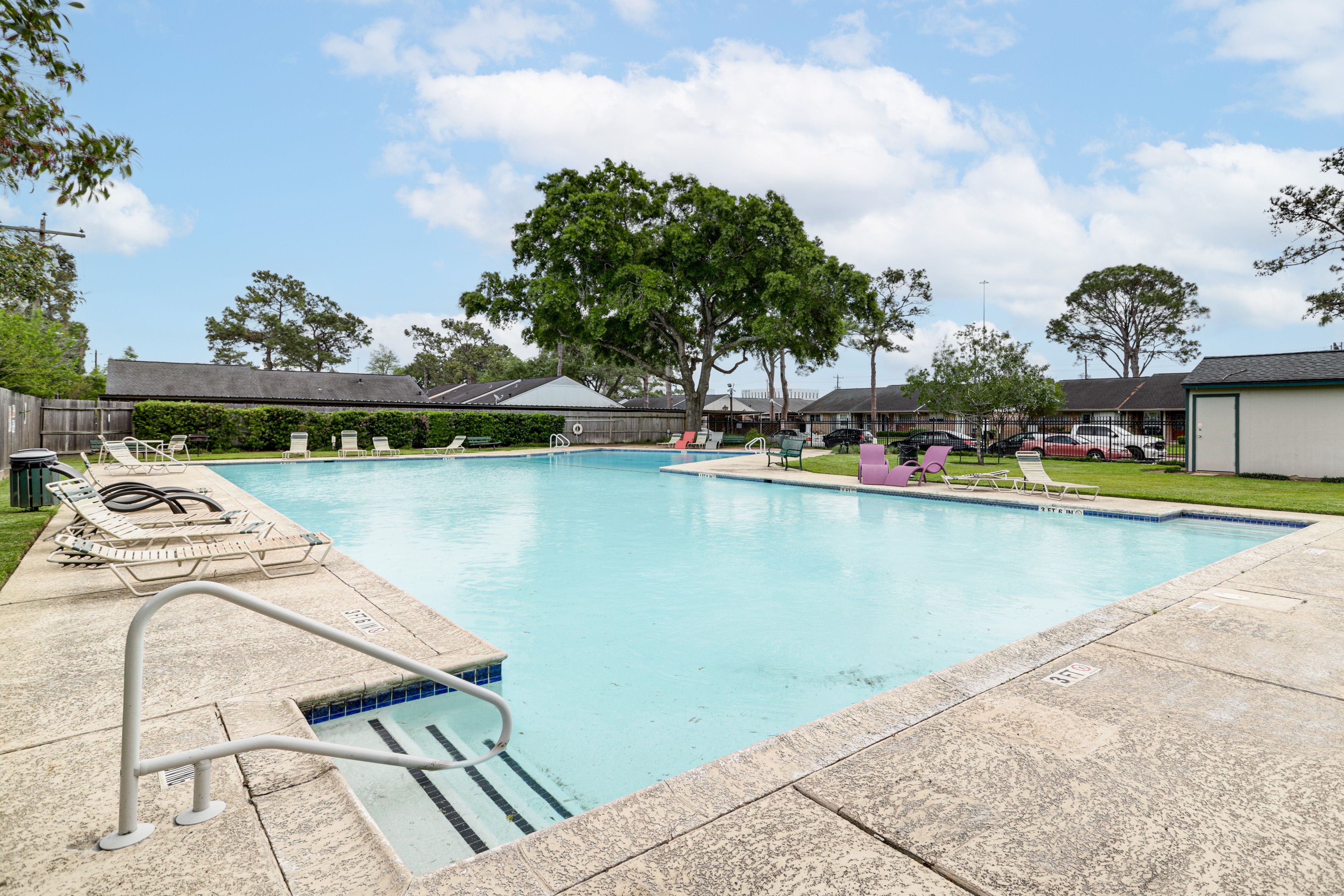 Wilcrest Walk Townhomes | Community Amenities