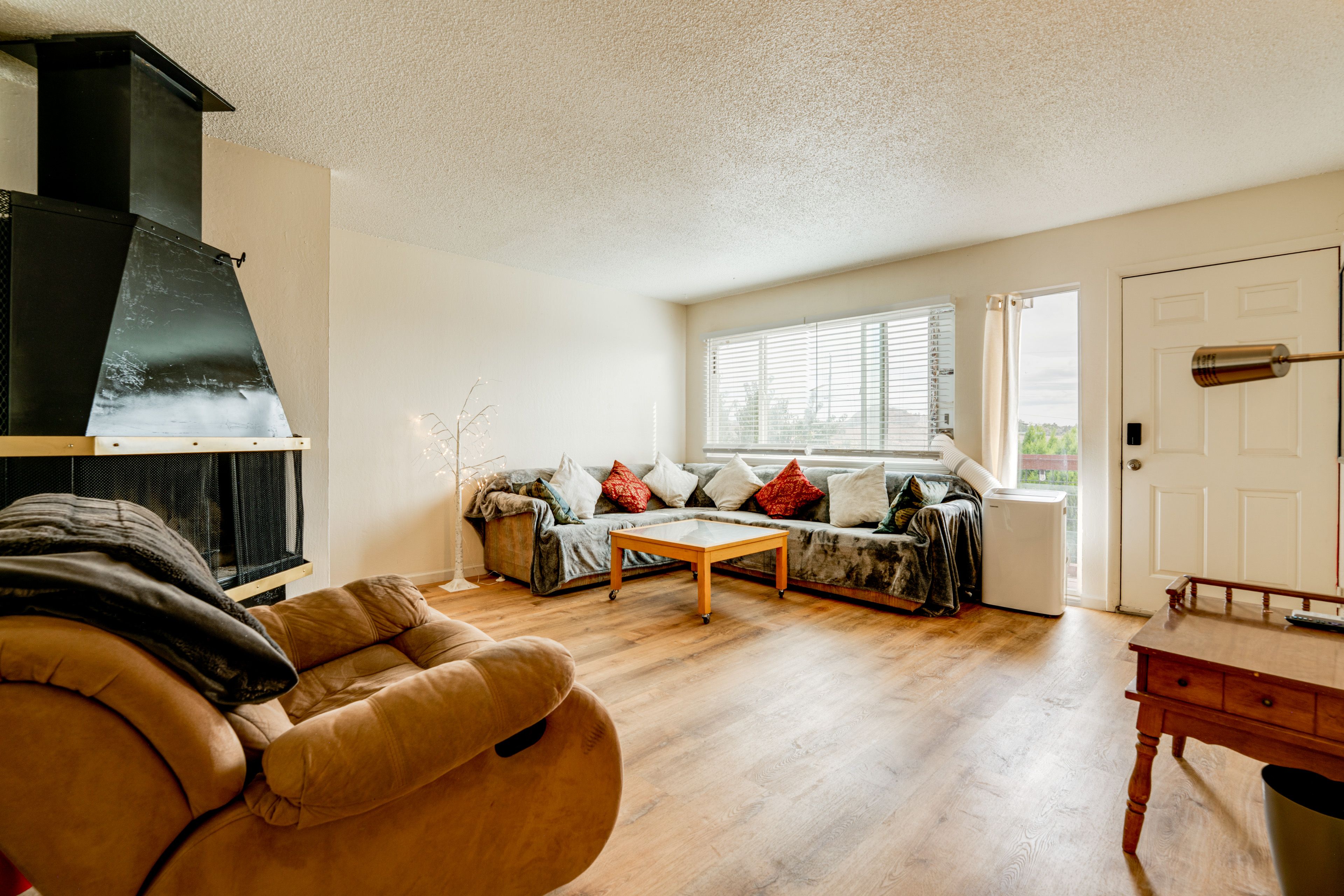 Reno Vacation Rental | 2BR | 1.5BA | Stairs Required | 1,100 Sq Ft