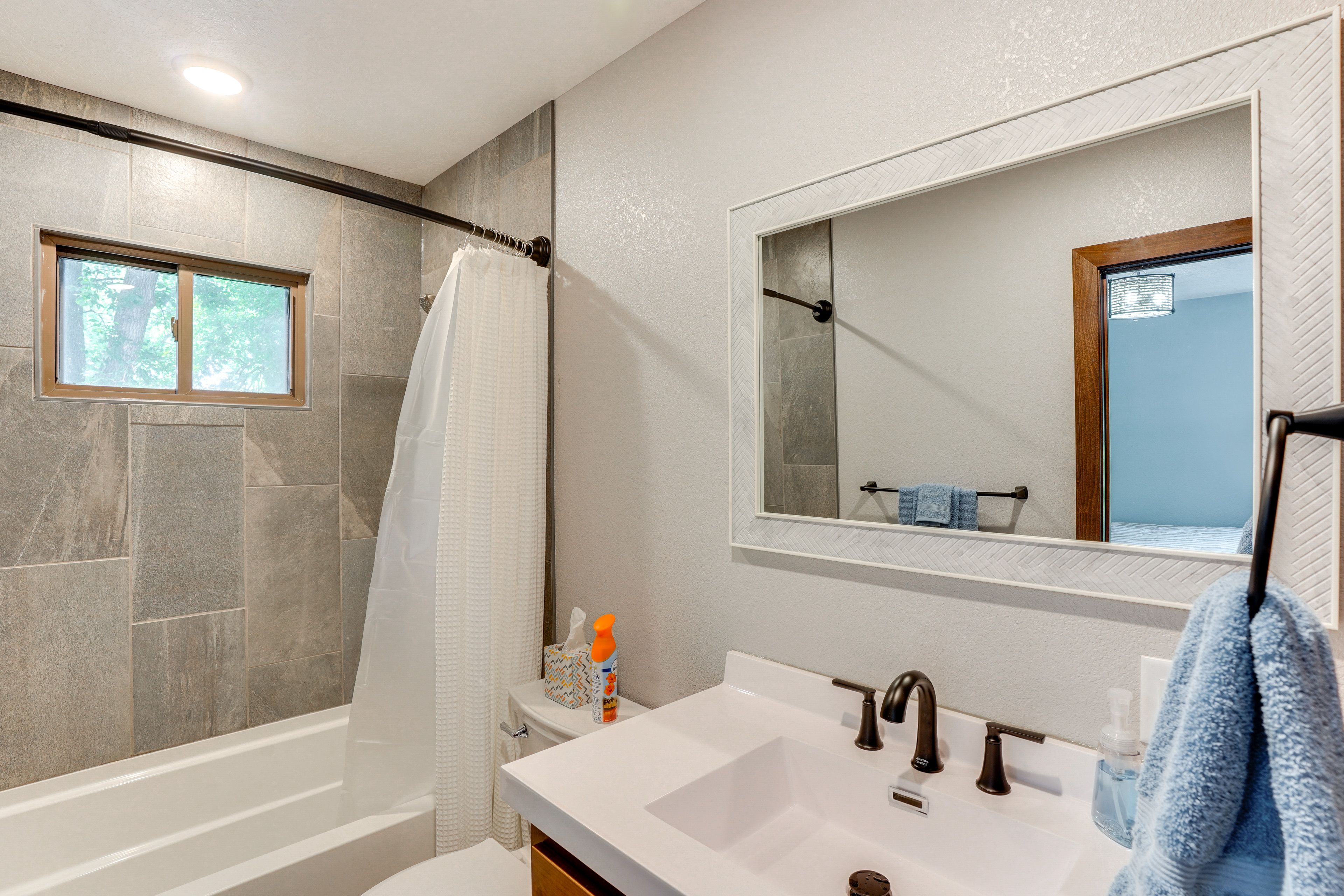 Bathroom | Towels Provided | 1st Floor