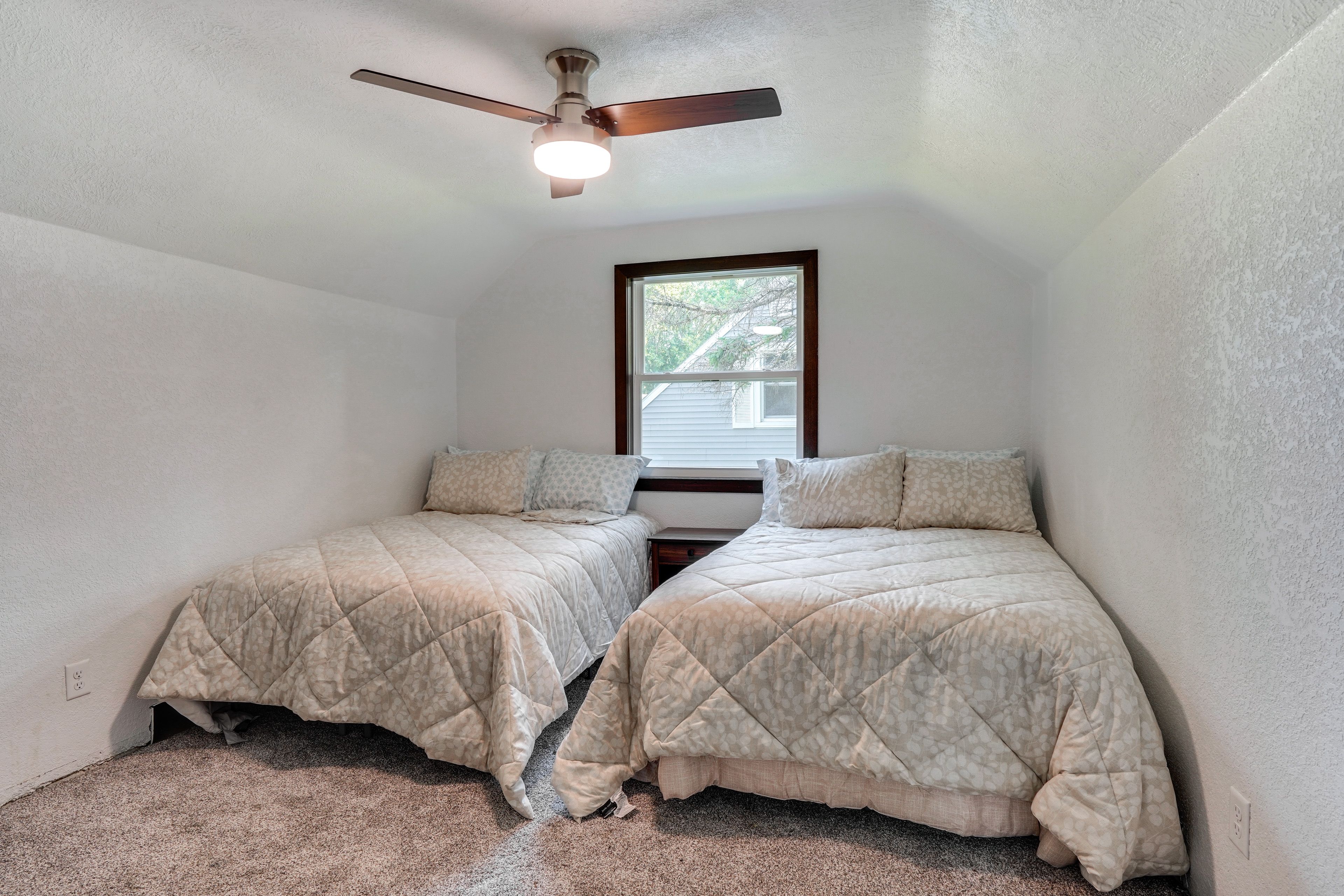 Bedroom 3 | 2 Full Beds | 2nd Floor