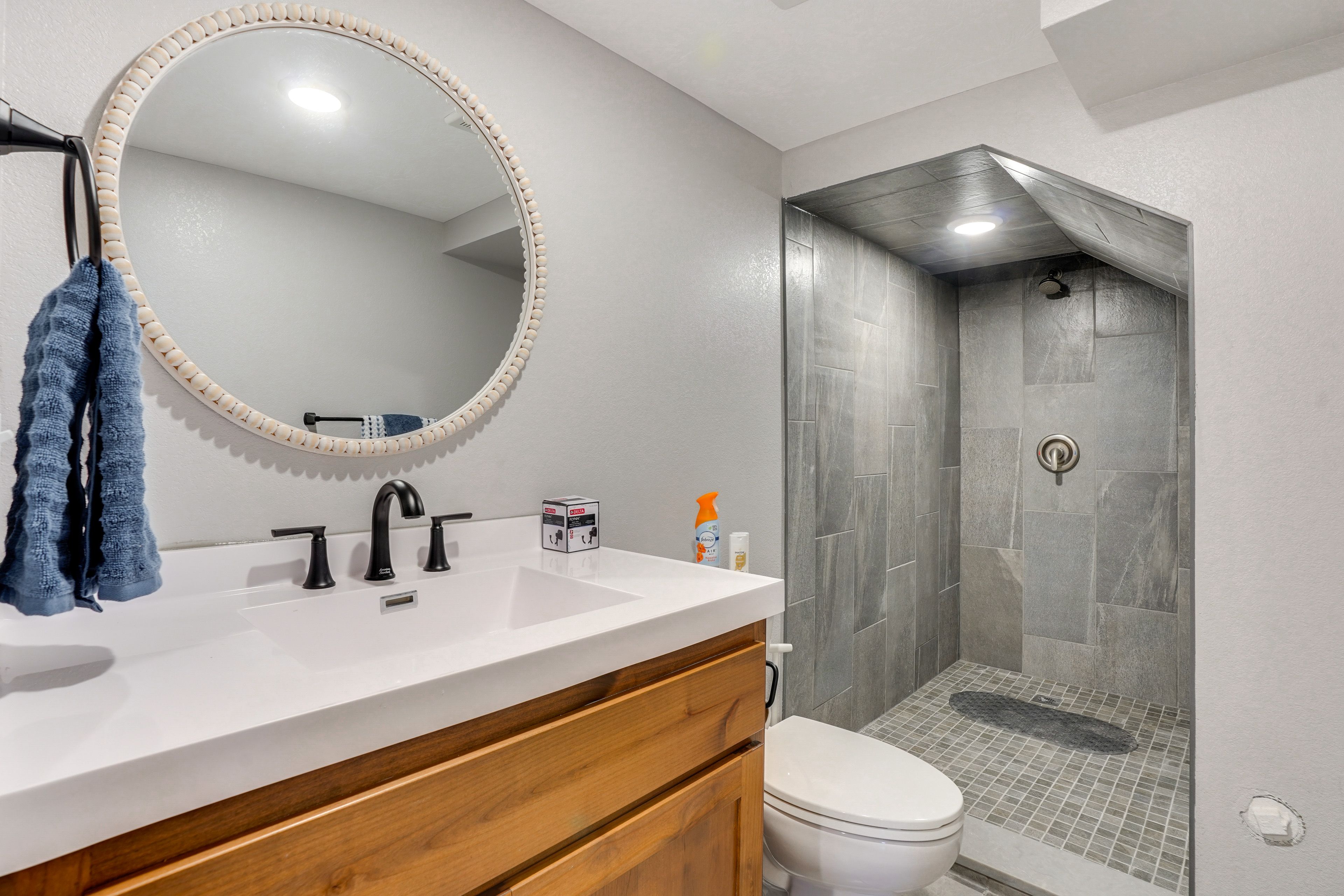 Bathroom | Basement Level
