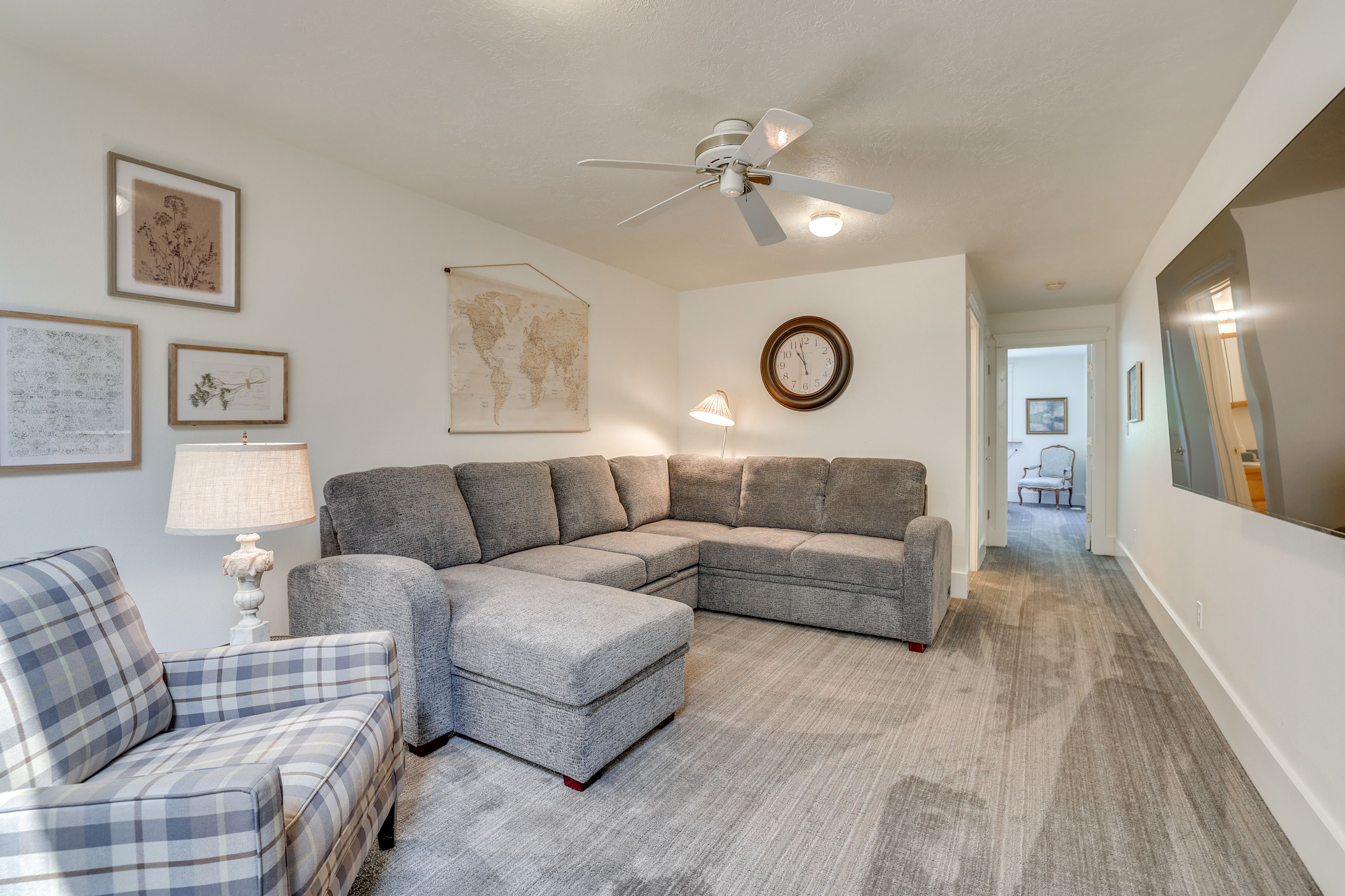 Loft | Smart TV | 2nd Floor