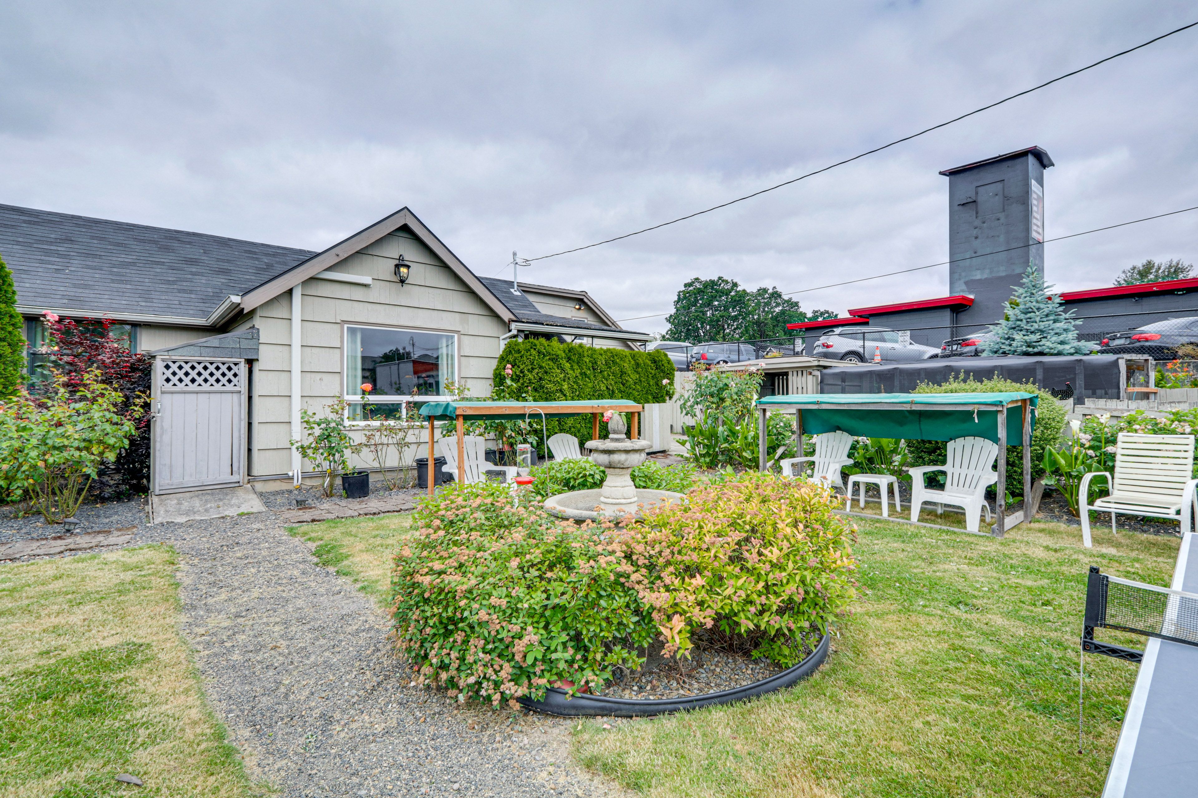 Home Exterior | 972 Sq Ft