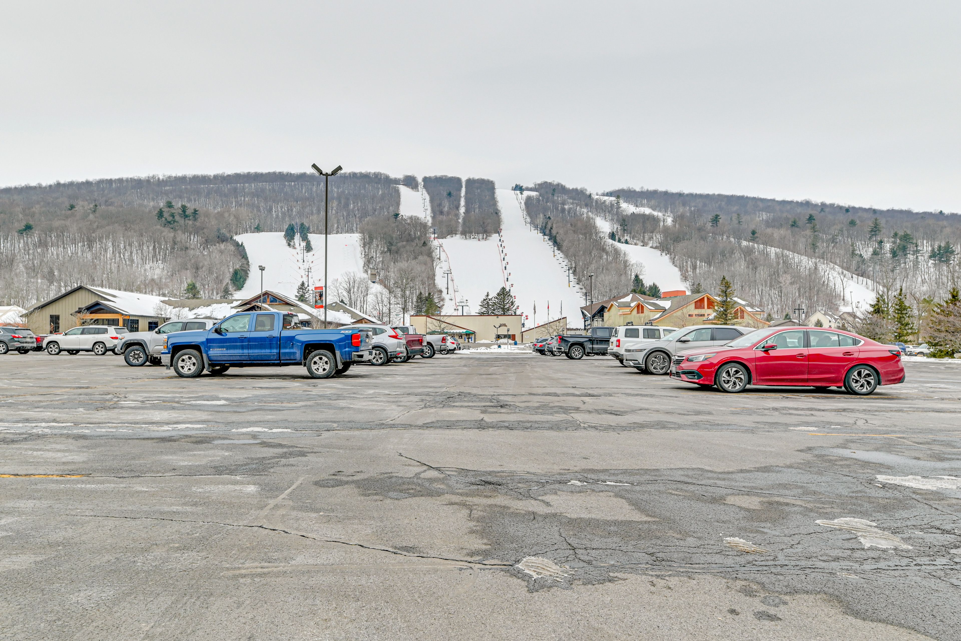 5 Mi to Bristol Mountain Ski Resort