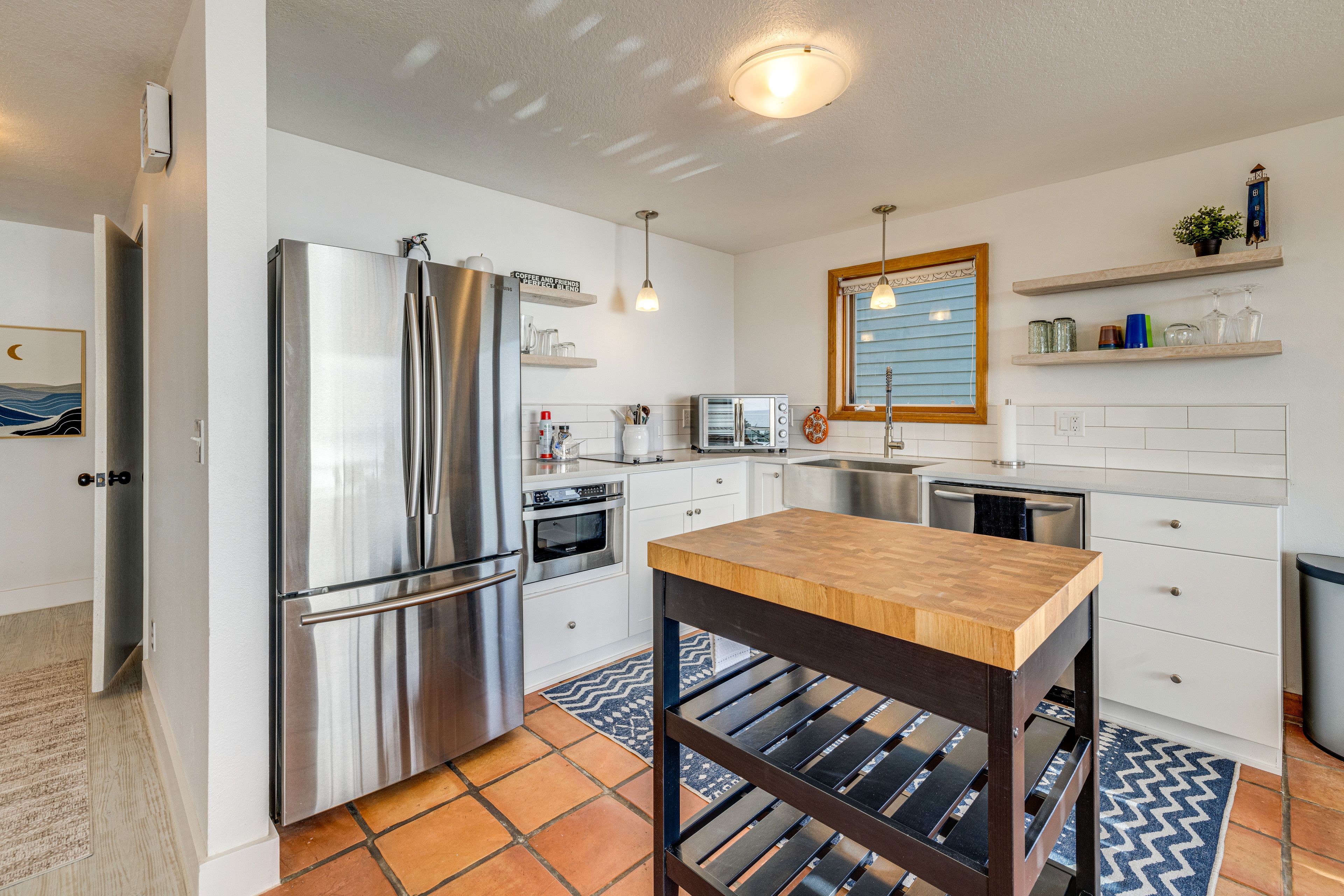Kitchen | Lower Floor