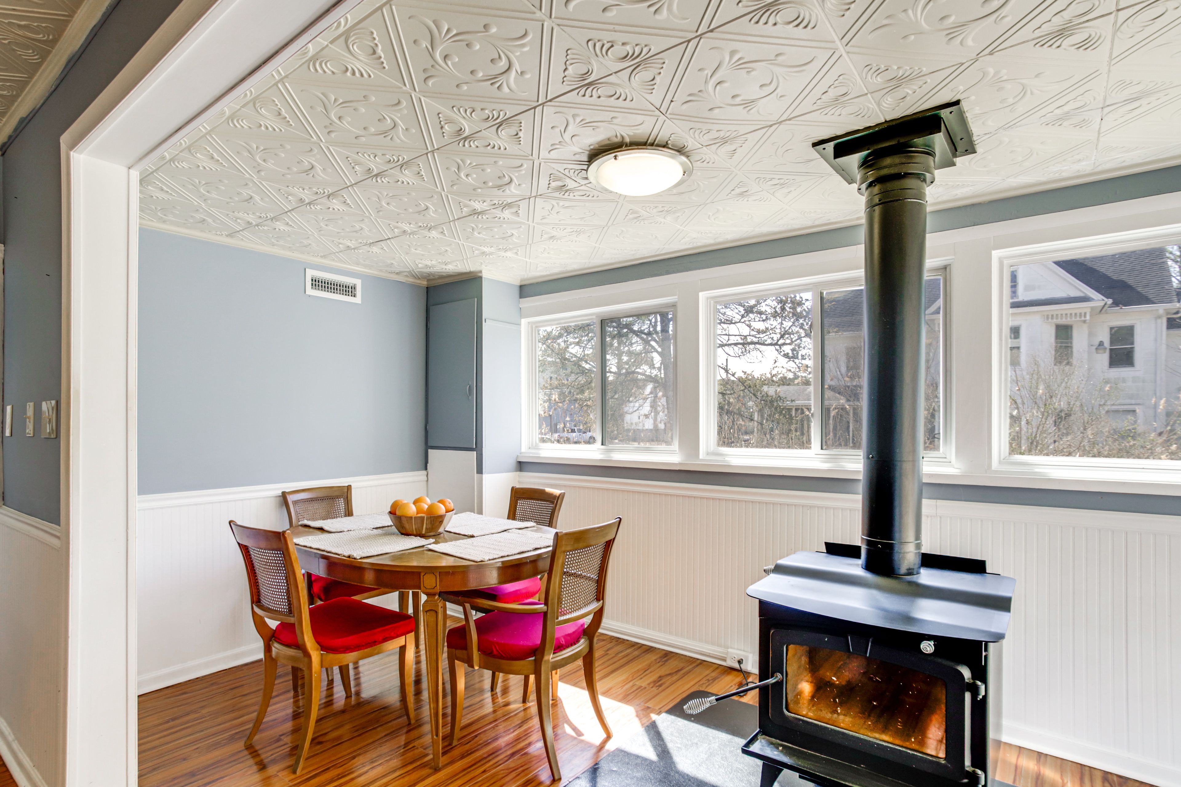 Dining Room | 1st Floor | Dishware & Flatware