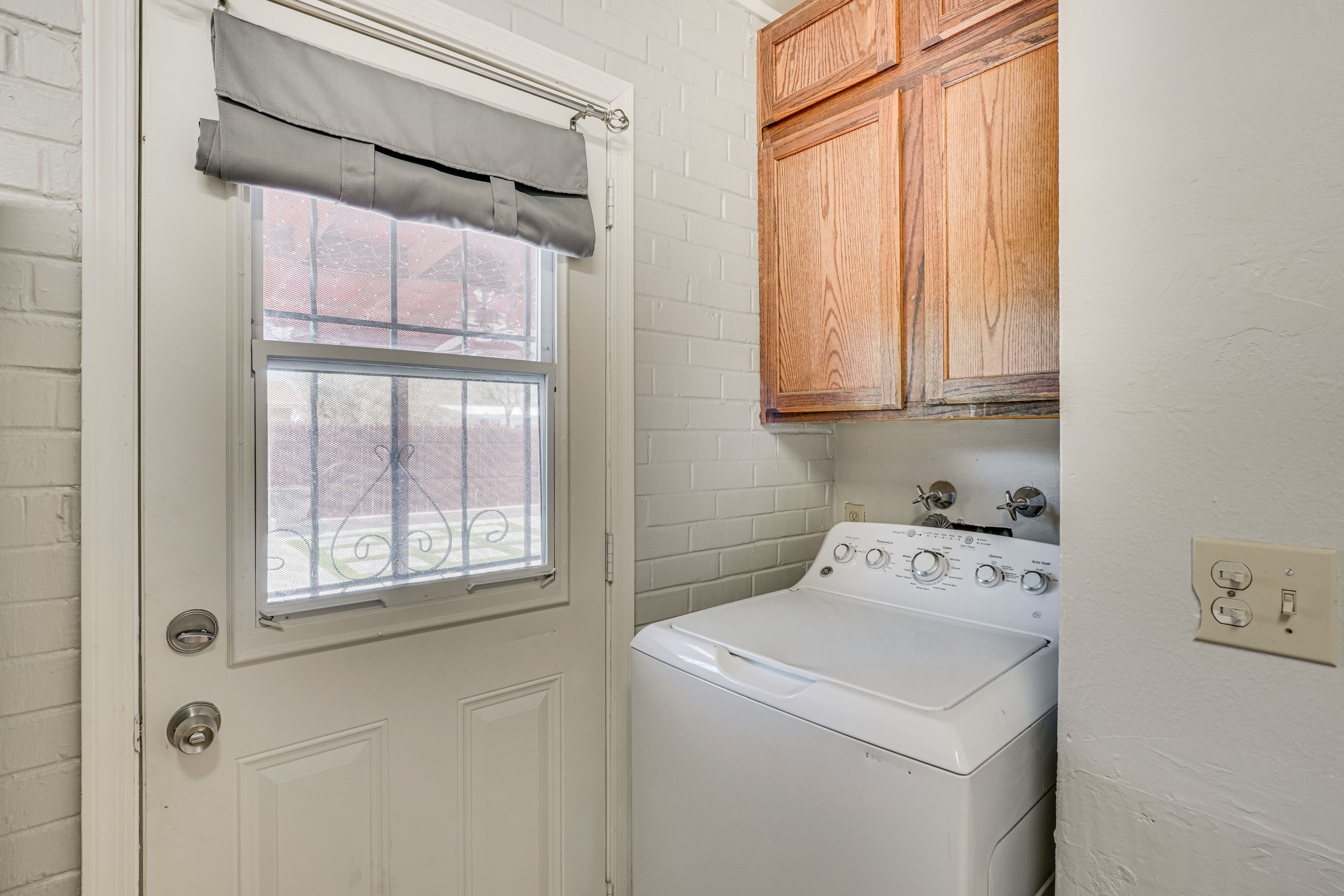 In-Unit Laundry