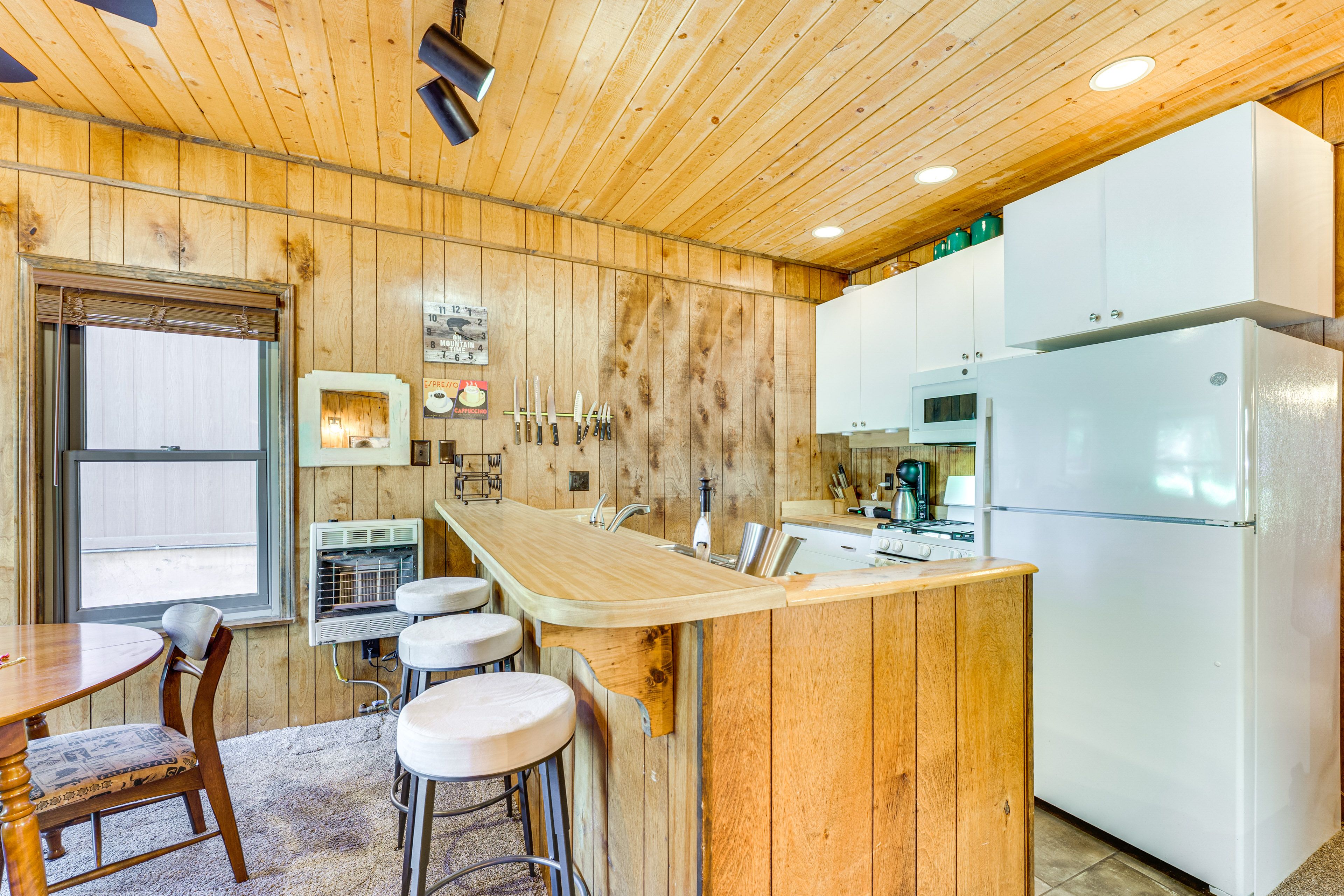 Kitchen | Drip Coffee Maker | Dishwasher | Cooking Basics