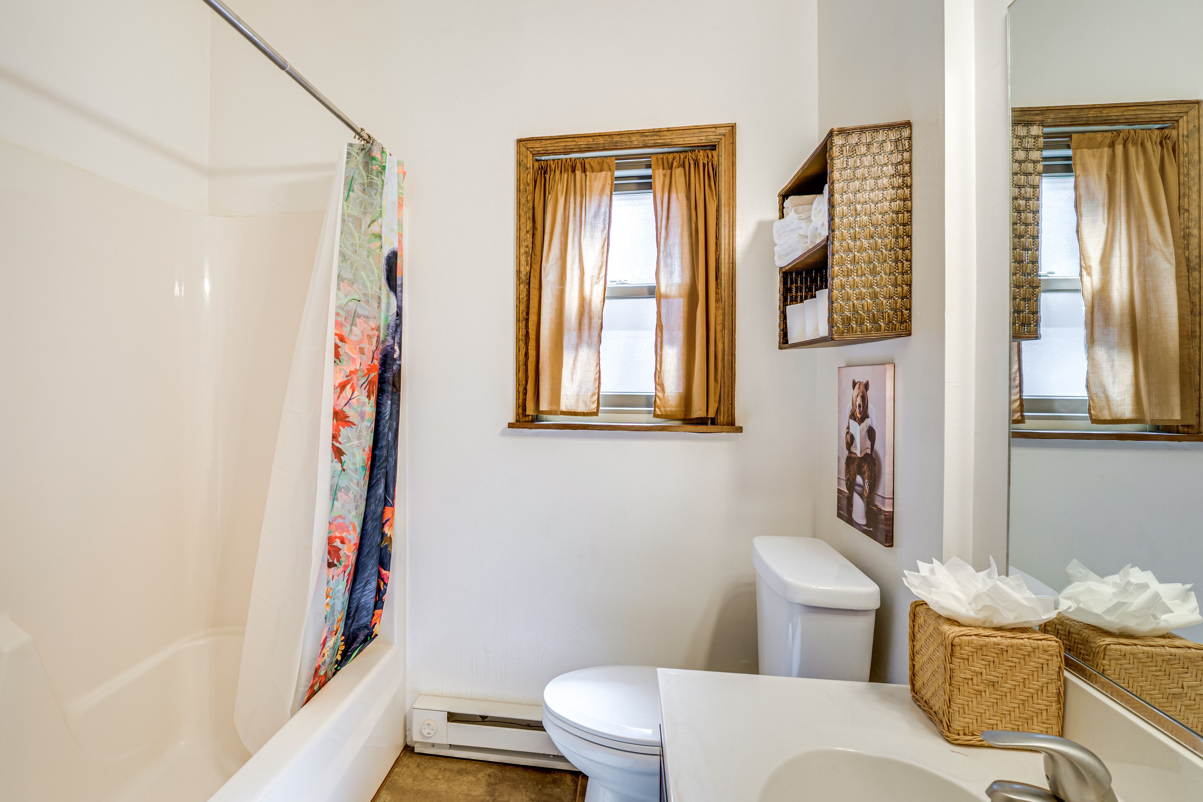Full Bathroom