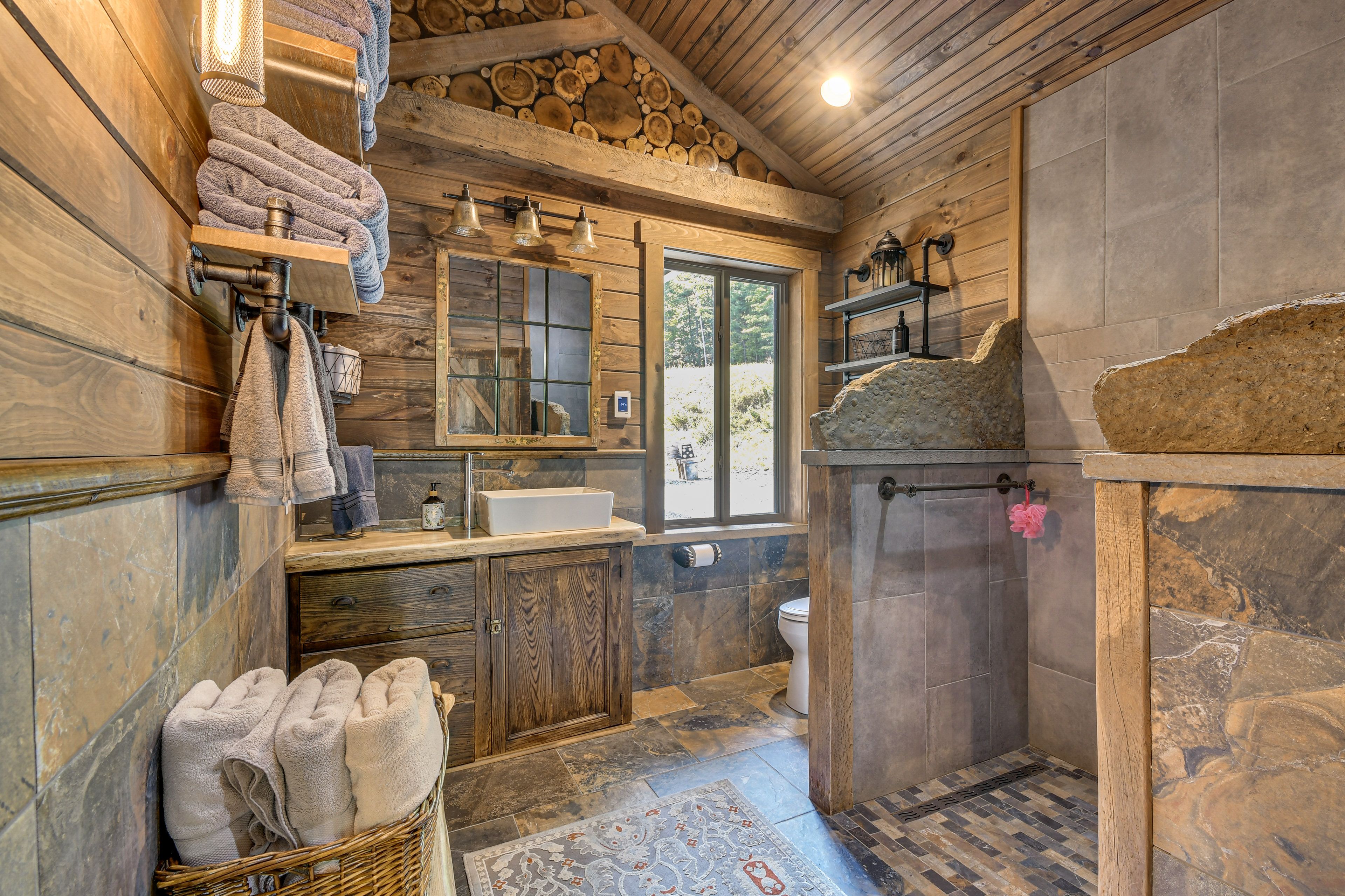 Bathroom | Towels Provided | 1st Floor