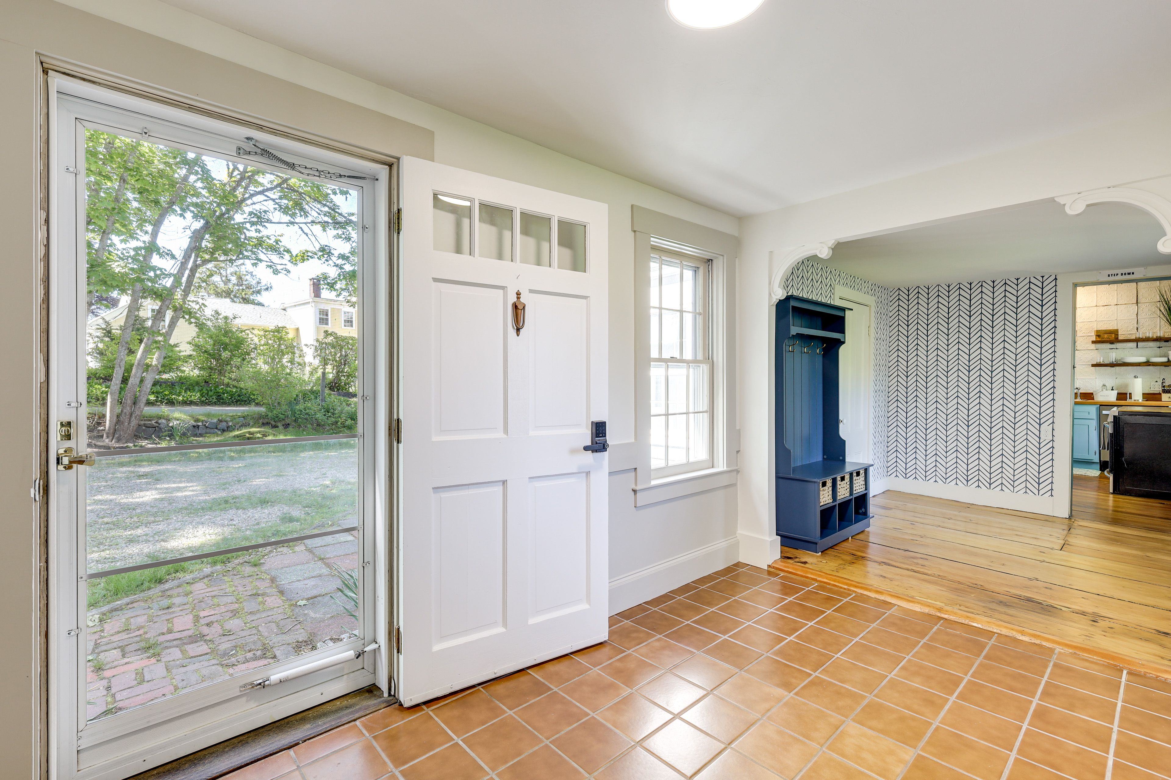 Entryway | 1st Floor