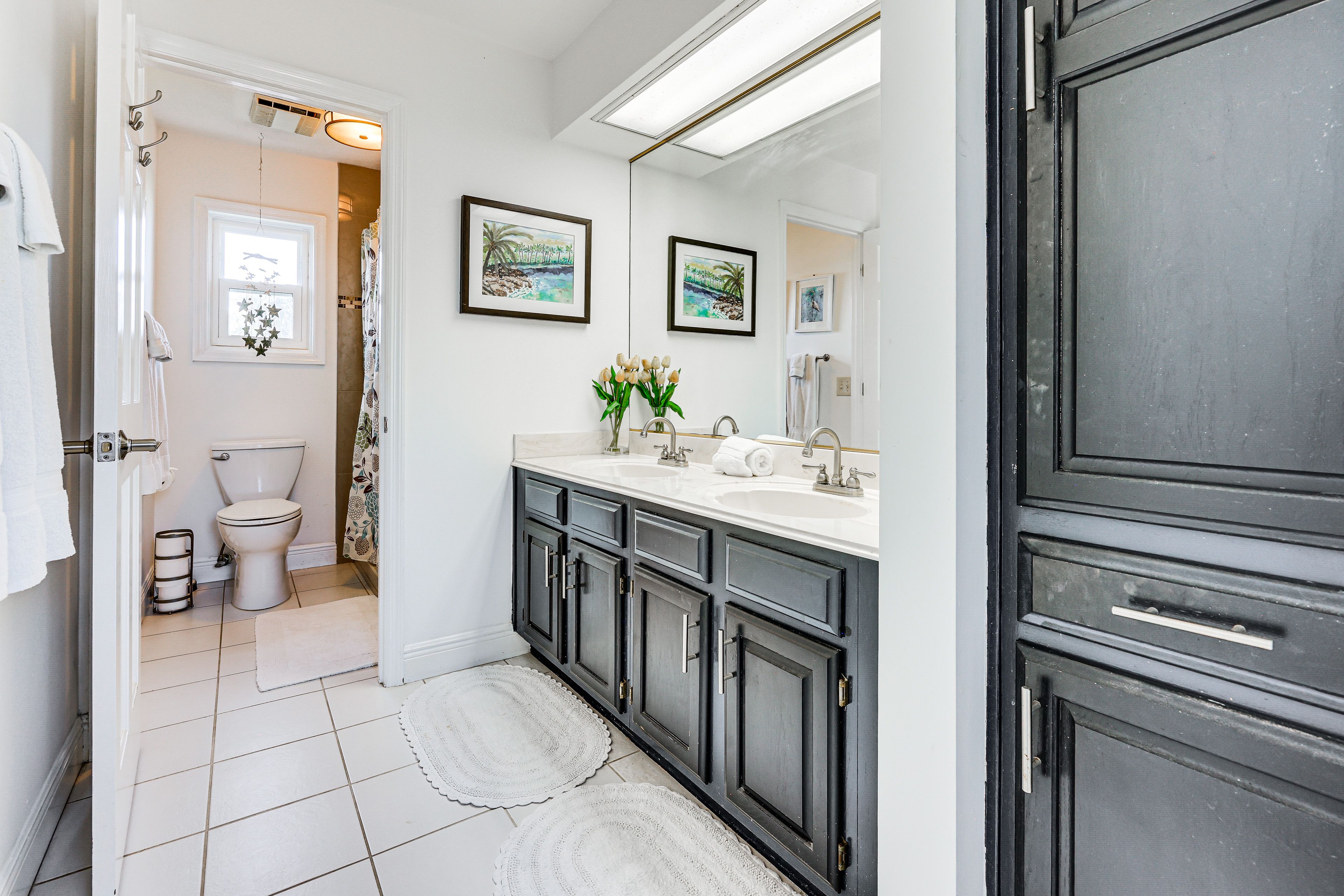 Full Bathroom | 2nd Floor