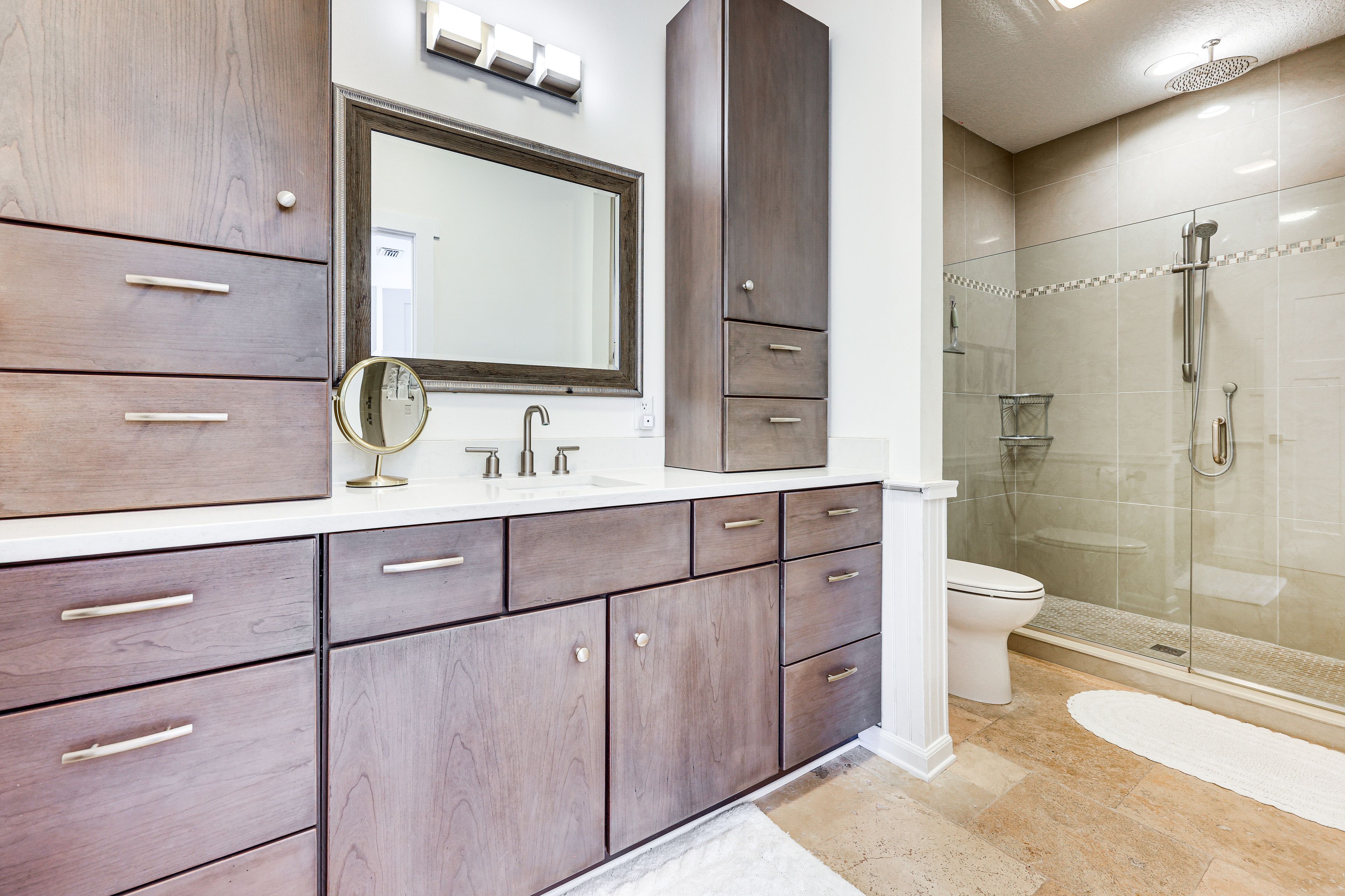 En-Suite Bathroom | 1st Floor