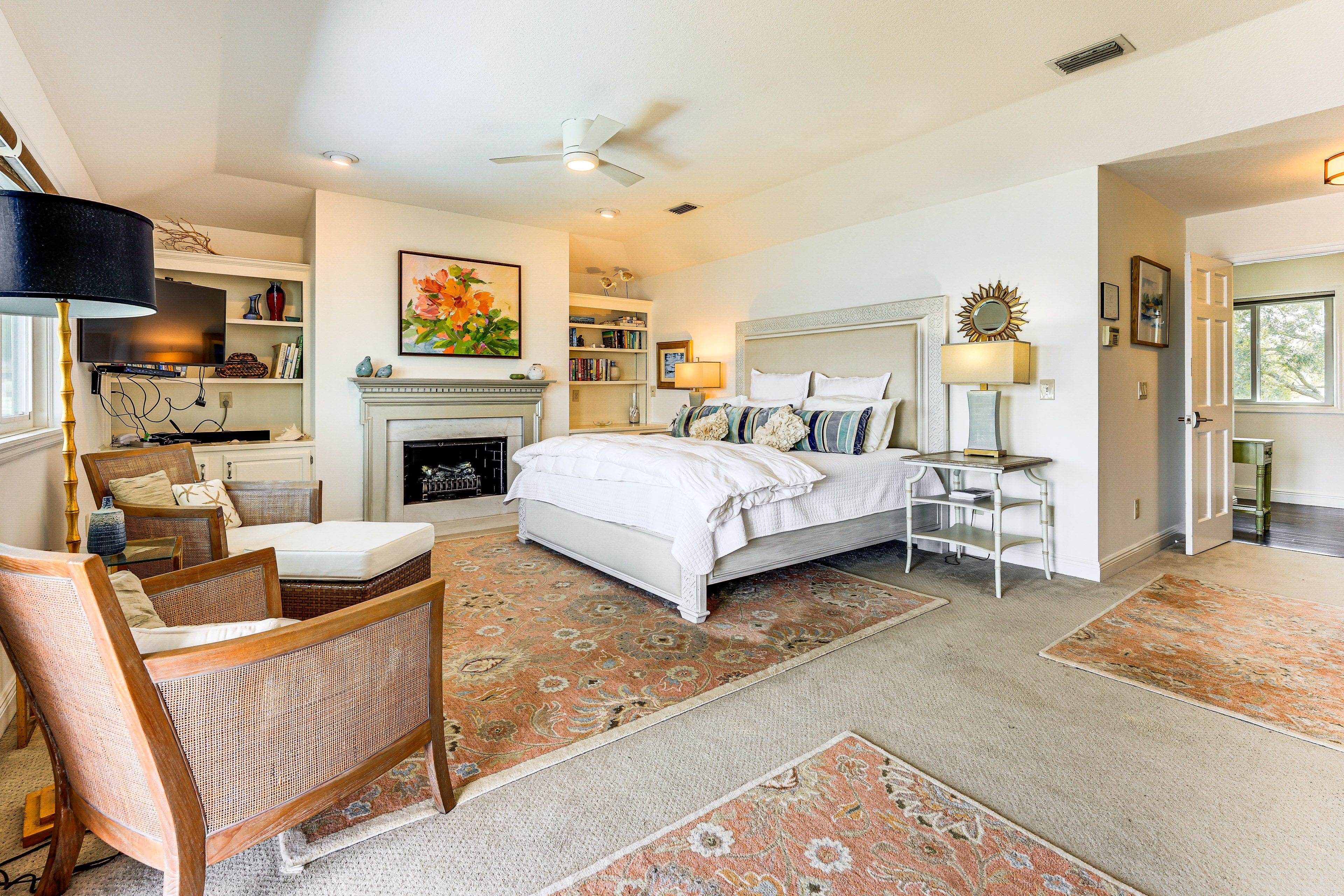 Bedroom 1 | 2nd Floor | King Bed | Smart TV | Balcony Access | Linens Provided