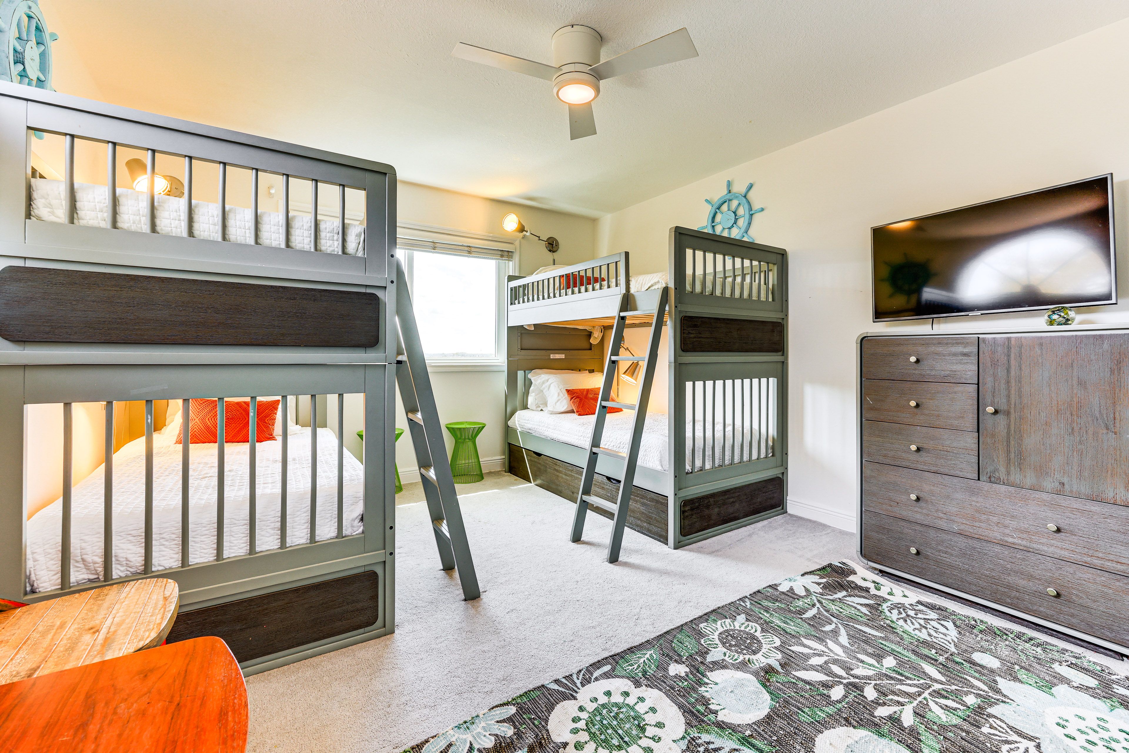 Bedroom 3 | 2nd Floor | 2 Twin Bunk Beds | Smart TV