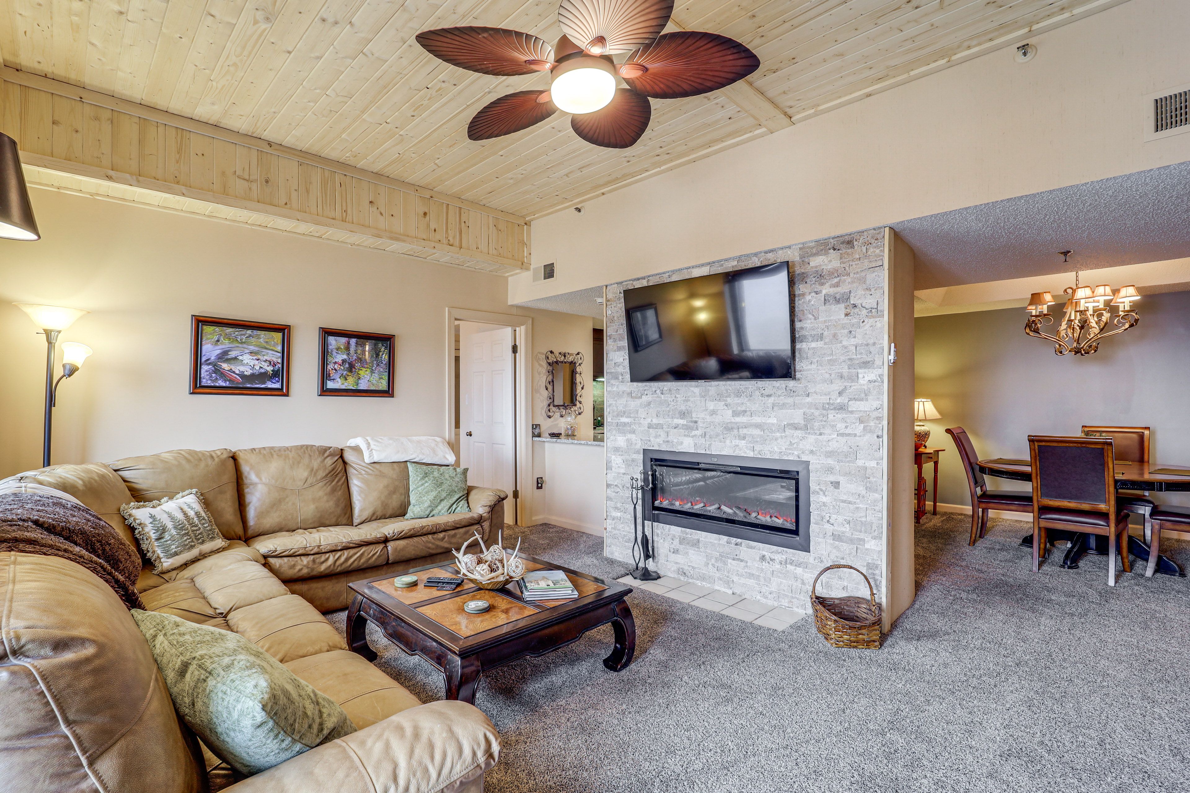 Living Room | Full Sleeper Sofa | Fireplace | Single-Story Unit