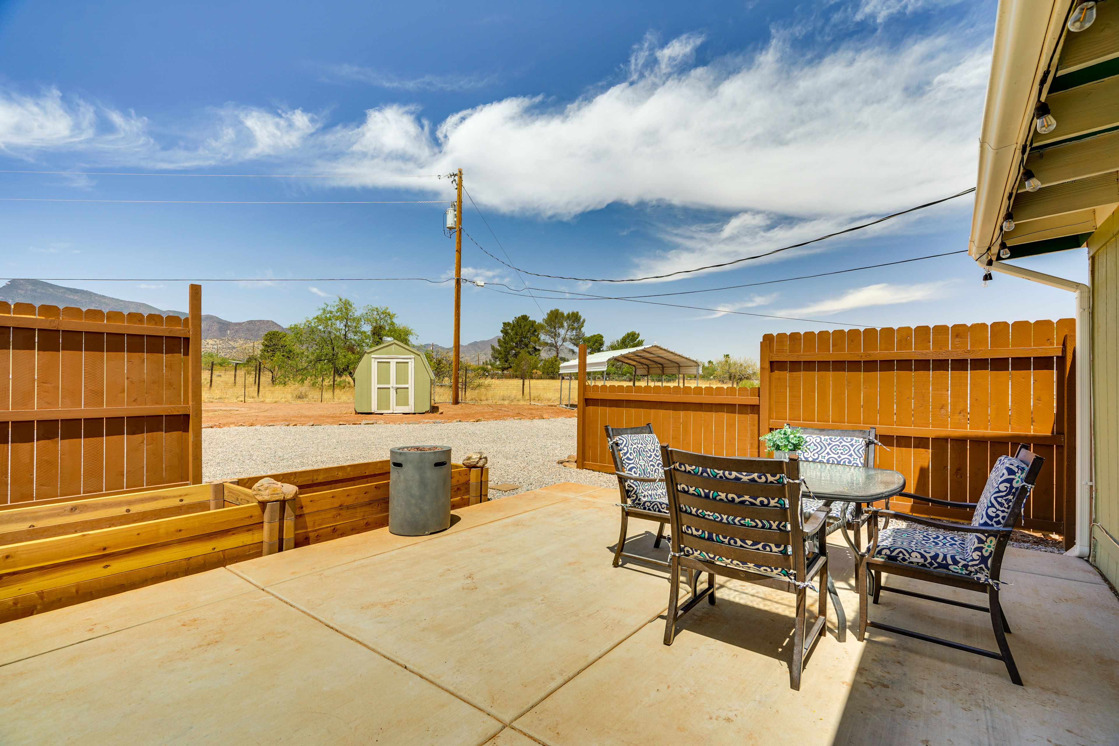Private Patio | Outdoor Dining Area | Gas Fire Pit